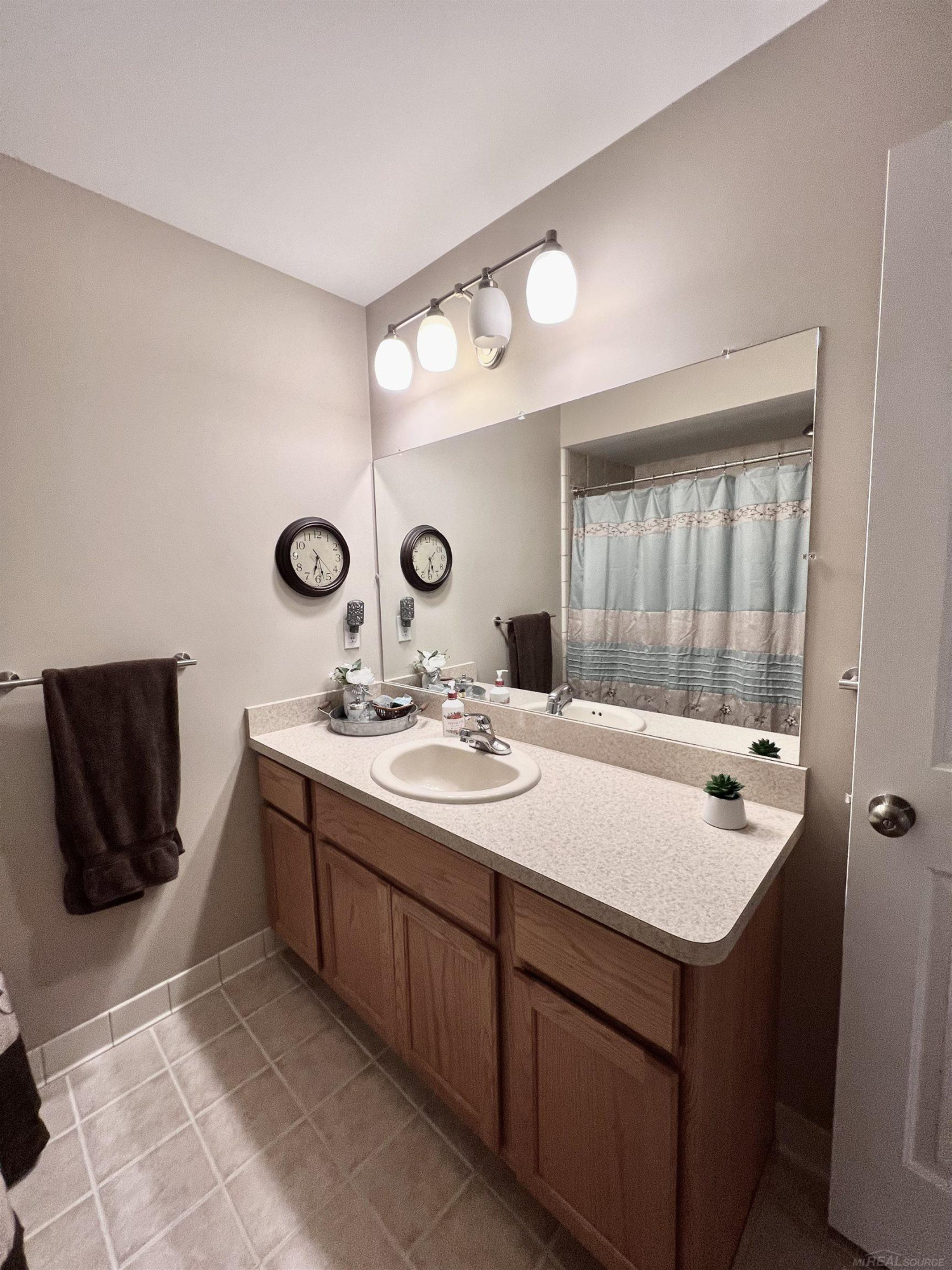785 W Snowbird Circle, 19, MI 48079 — Photo 40