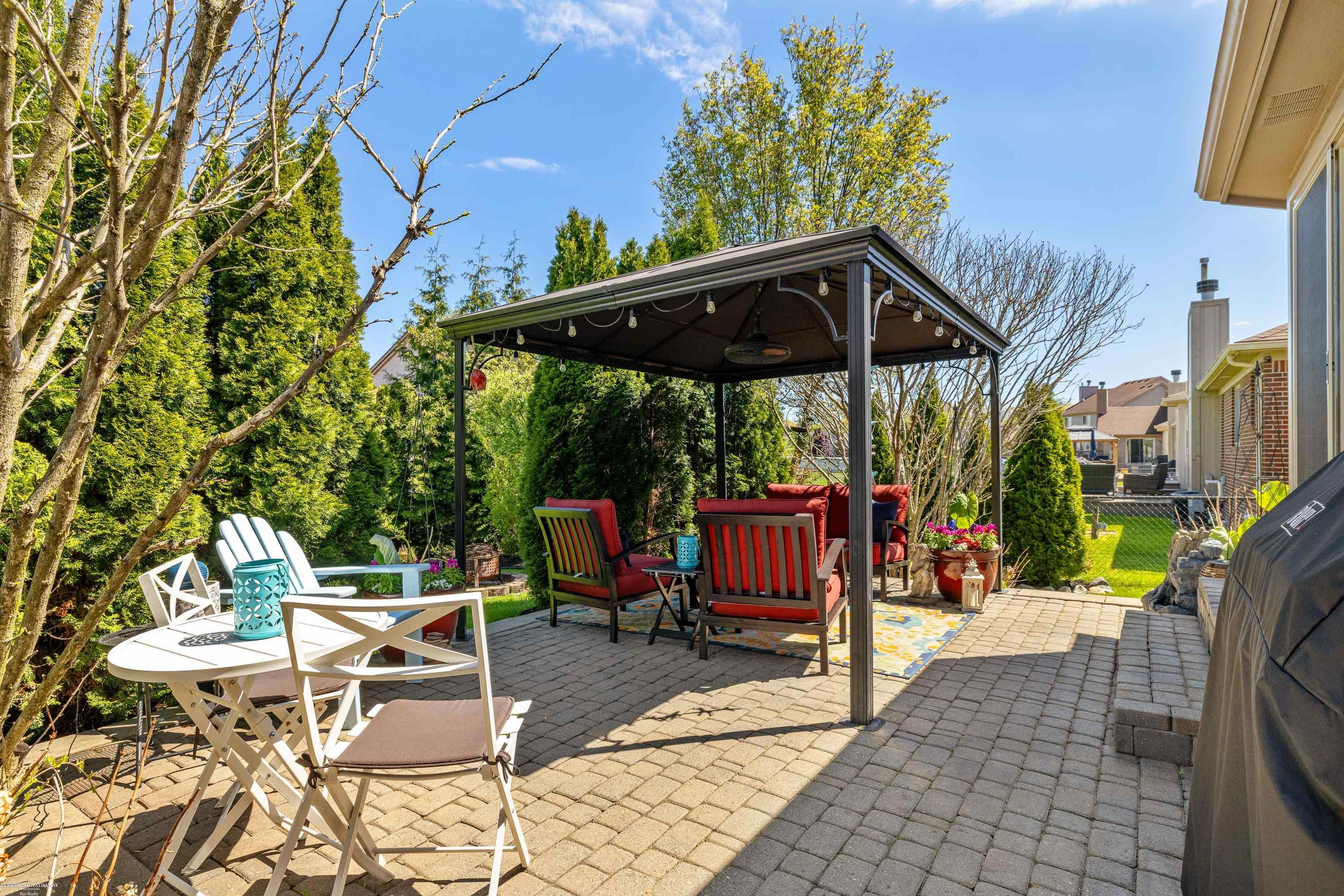 22465 Bluewater Drive, Macomb, MI 48044 — Photo 44