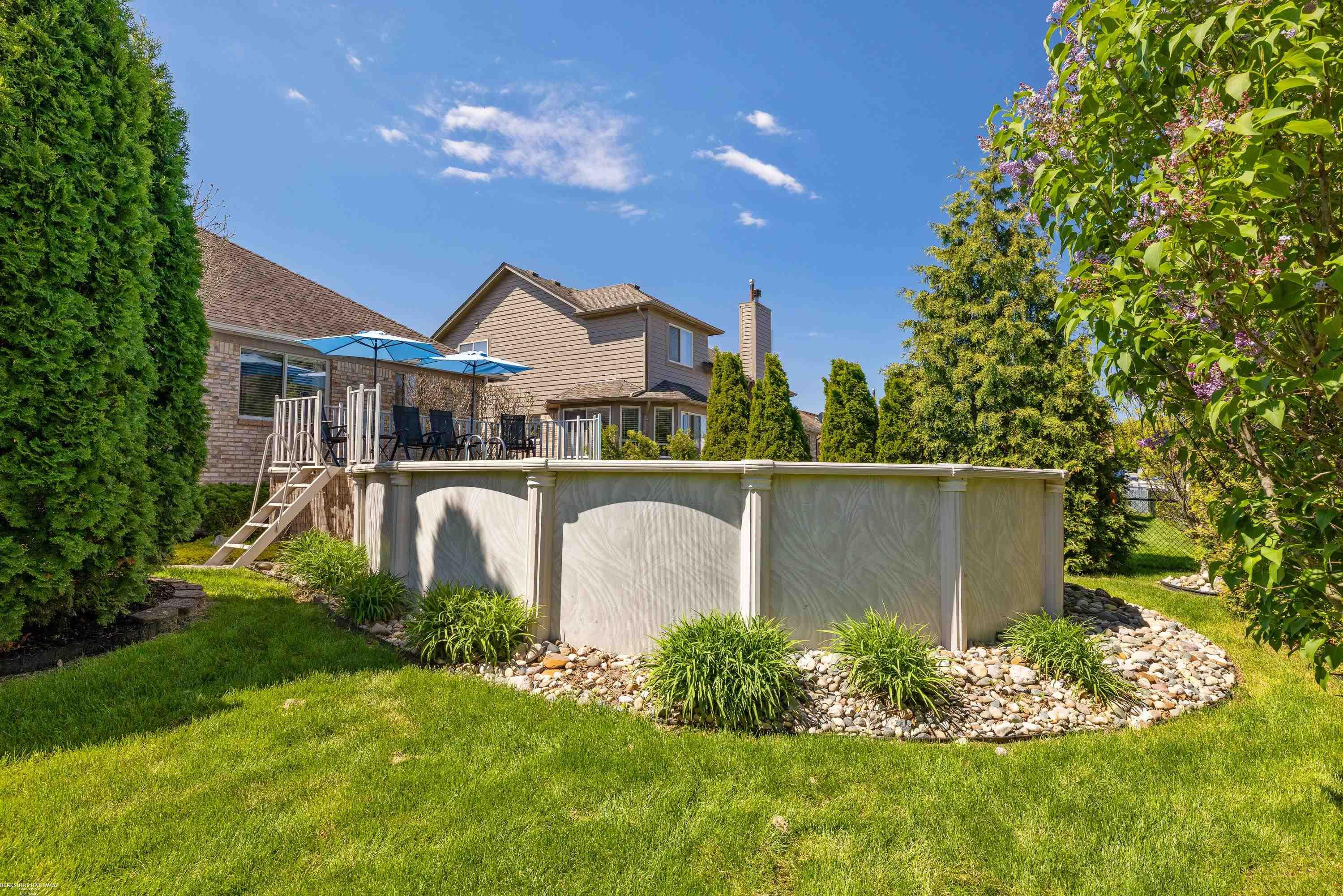 22465 Bluewater Drive, Macomb, MI 48044 — Photo 52