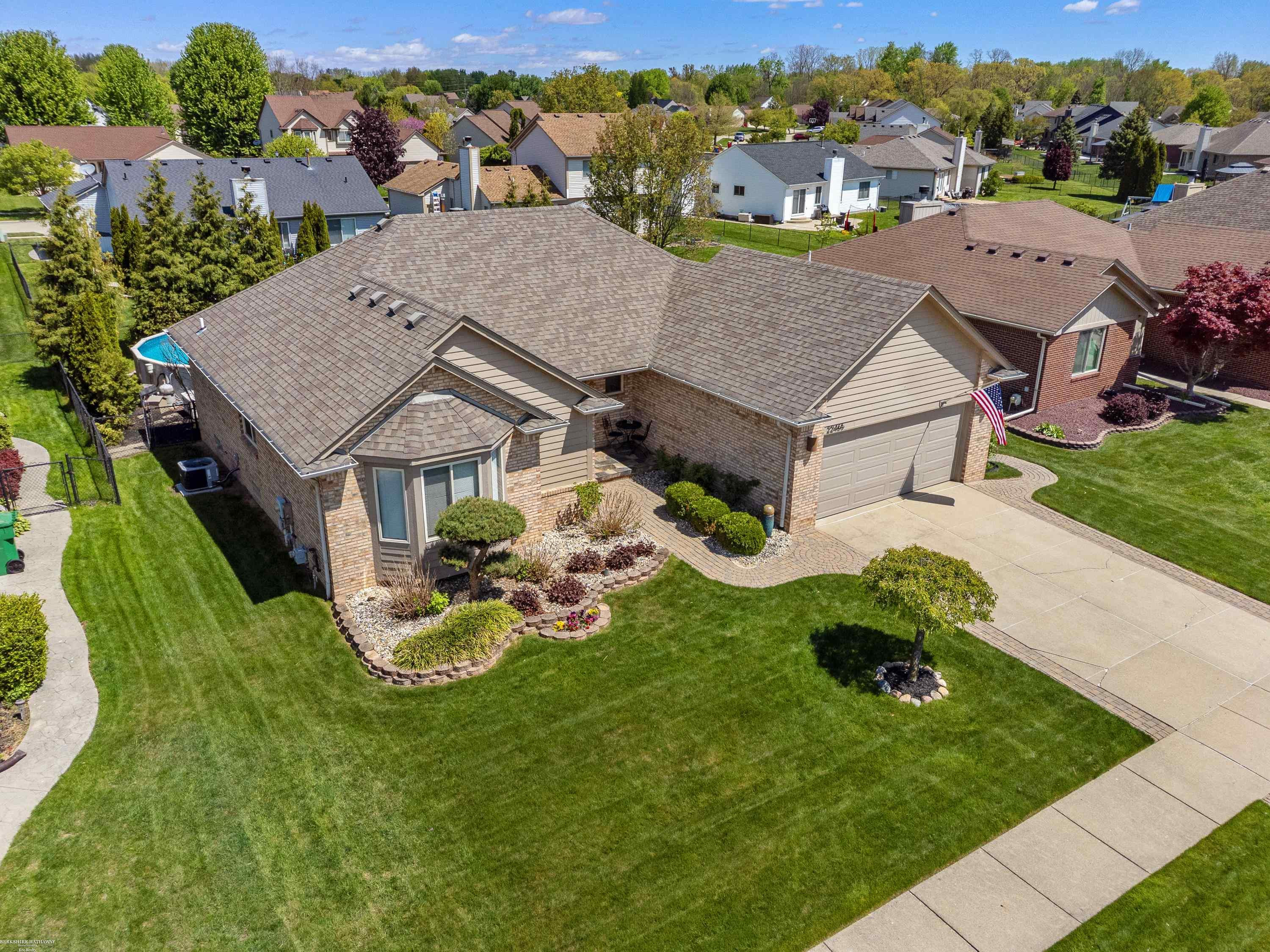 22465 Bluewater Drive, Macomb, MI 48044 — Photo 56