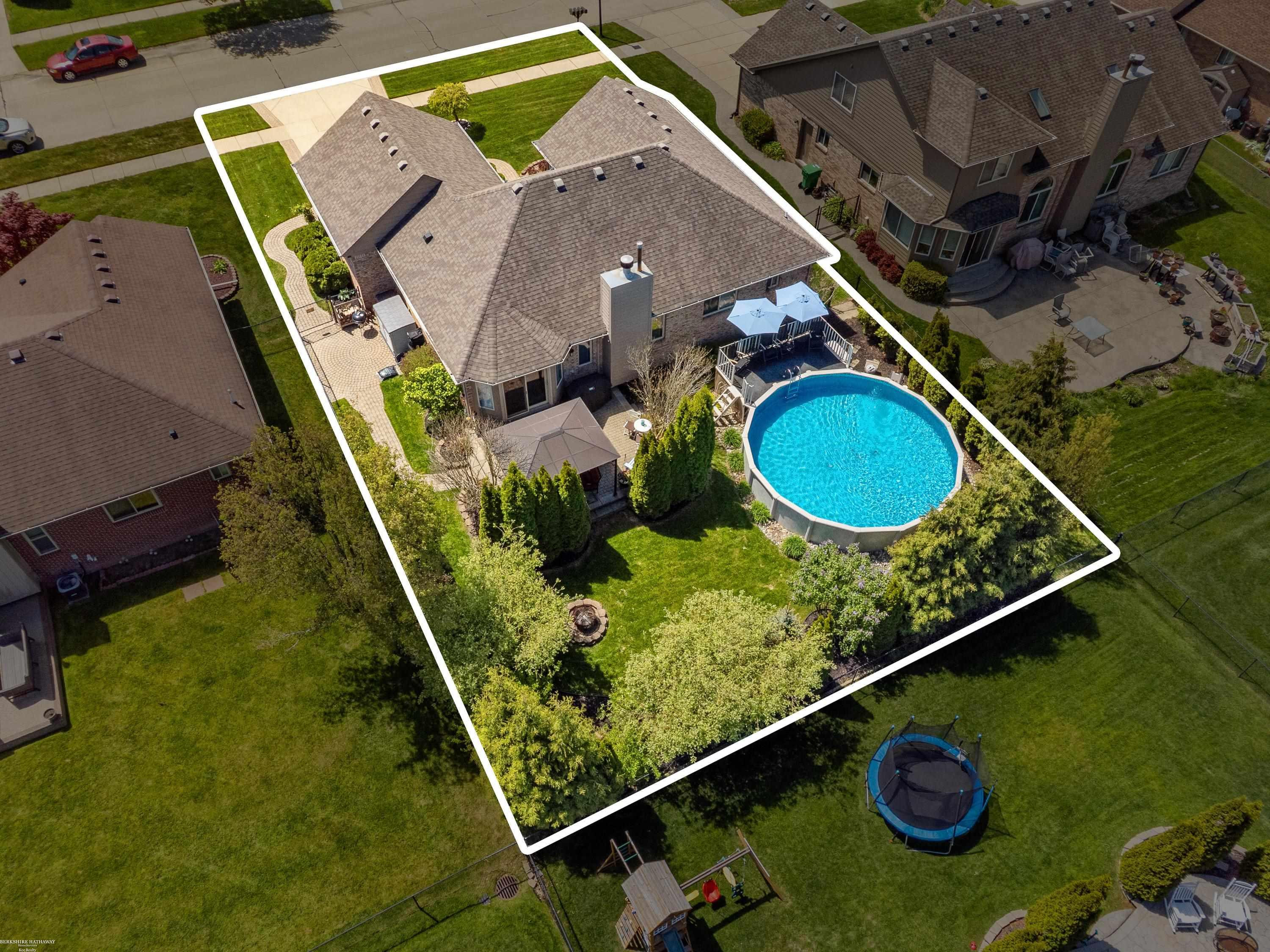 22465 Bluewater Drive, Macomb, MI 48044 — Photo 67