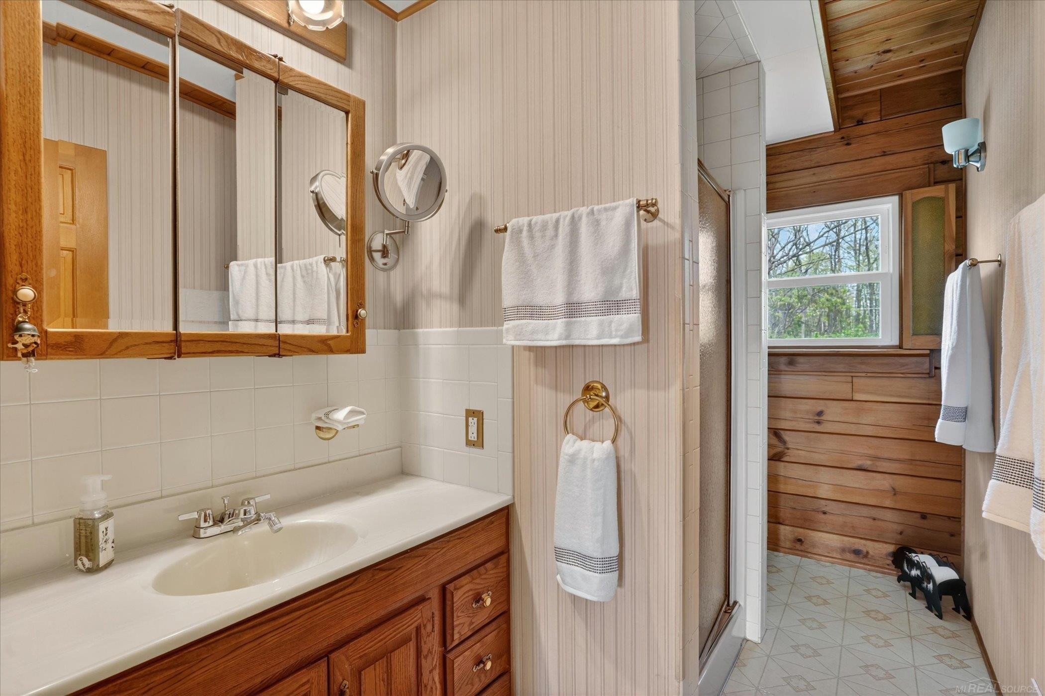 14601 Brookhurst Drive, Cement City, MI 49233 — Photo 32