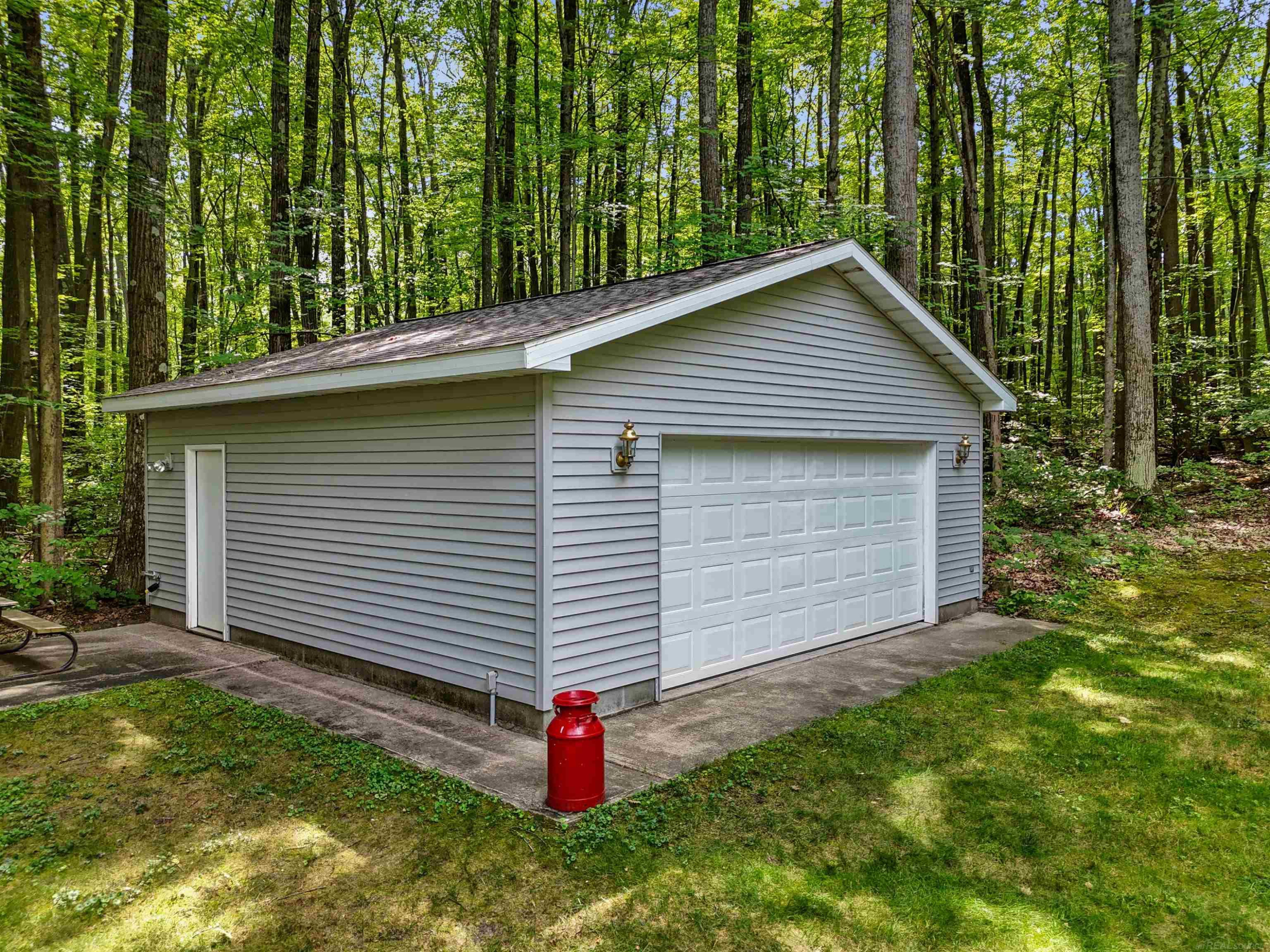 5675 Old Orchard Road, Prudenville, MI 48651 — Photo 12