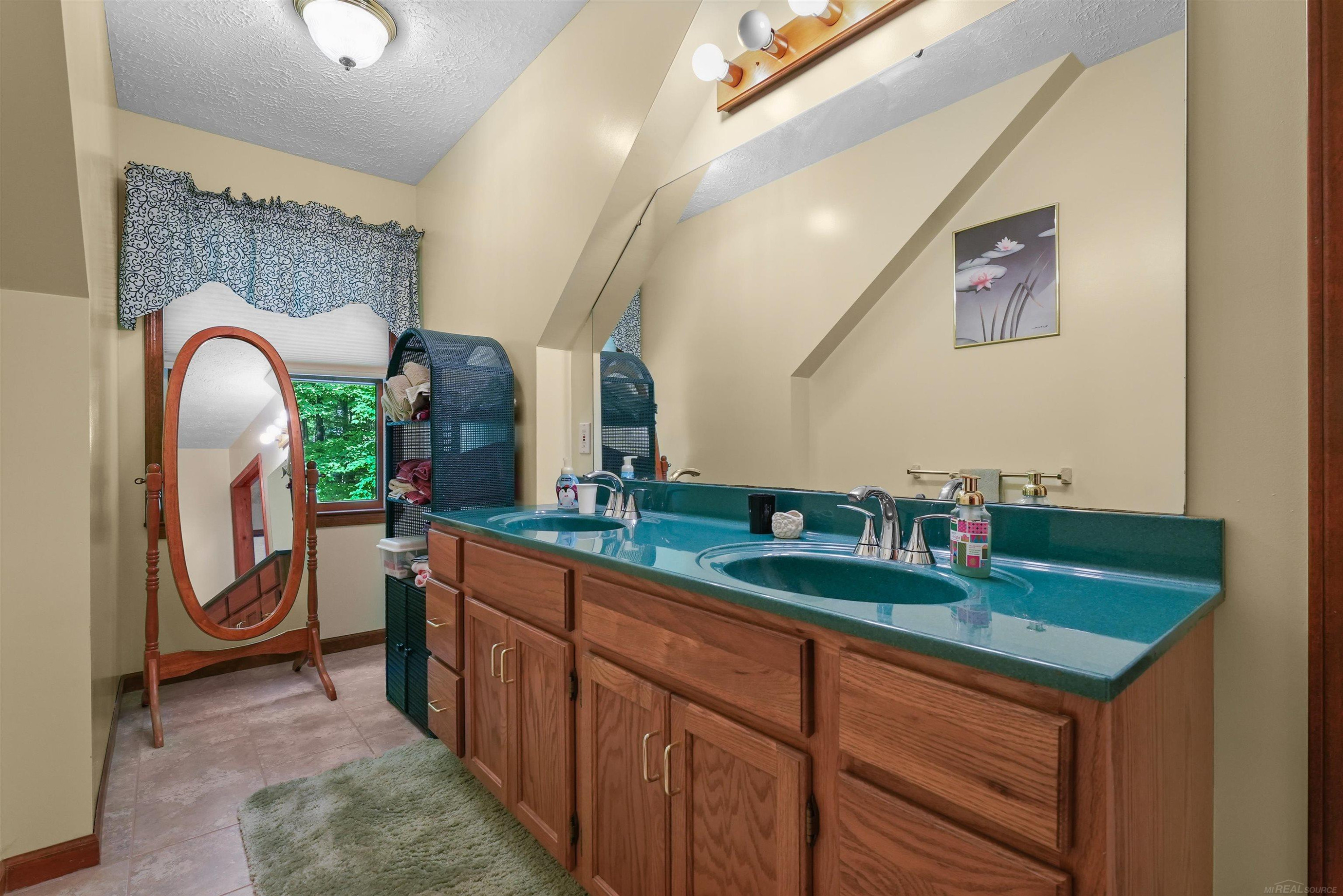 5675 Old Orchard Road, Prudenville, MI 48651 — Photo 39