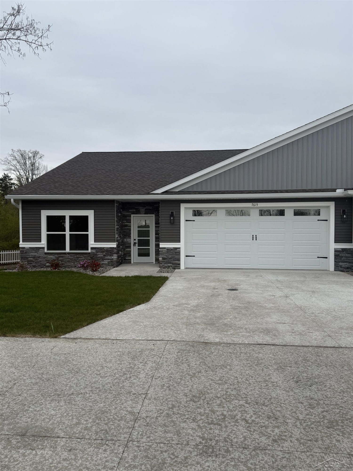 7615 Cole Lane, Midland, MI 48642 — Photo 3