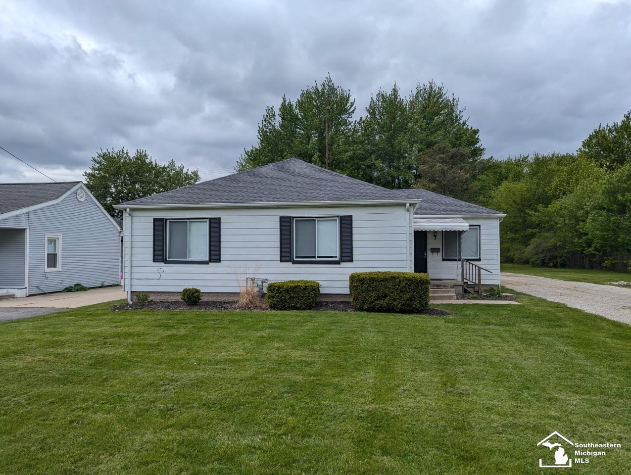 3585 Vivian Road, Monroe, MI 48162 — Photo 2