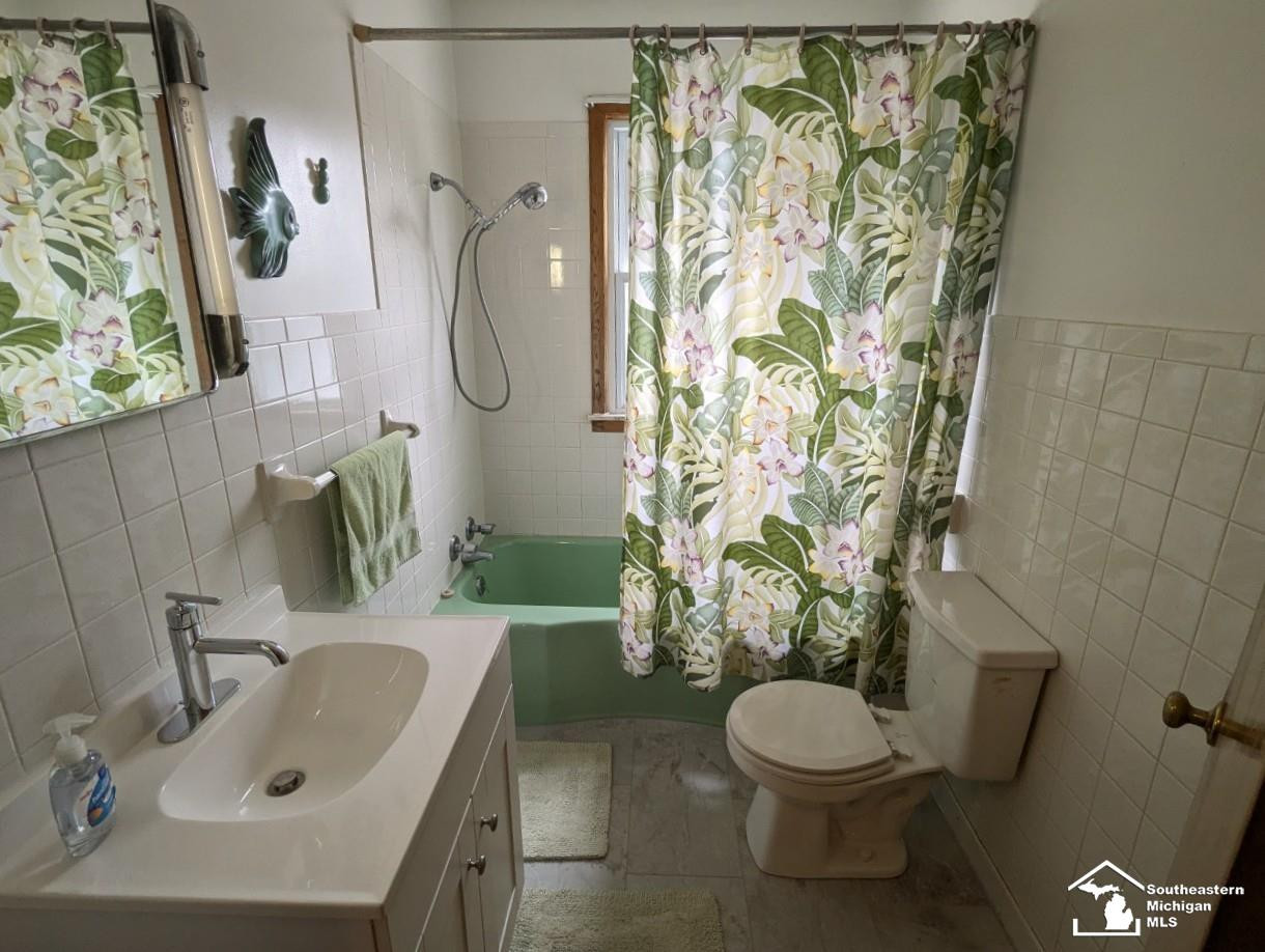 3585 Vivian Road, Monroe, MI 48162 — Photo 15