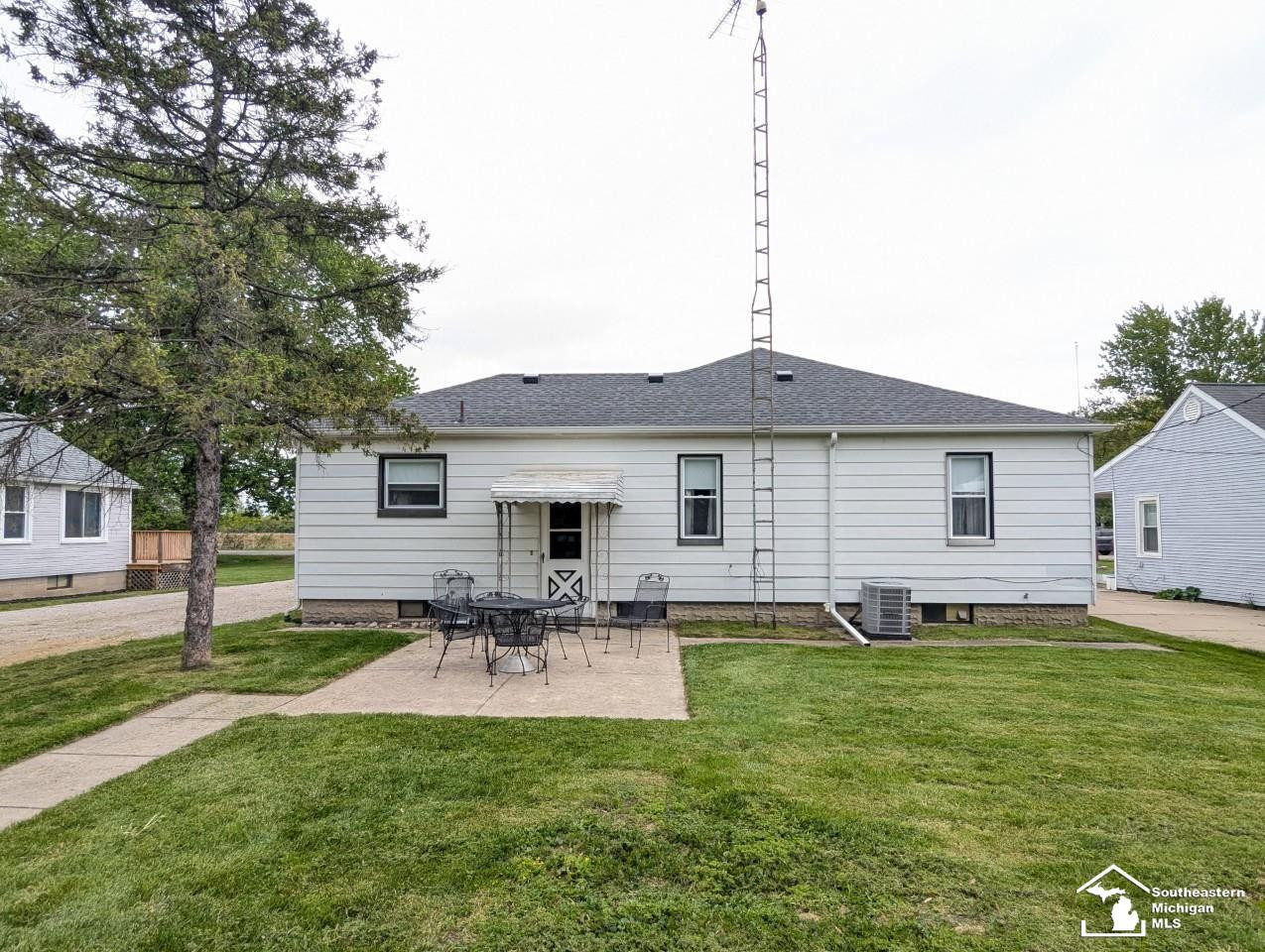 3585 Vivian Road, Monroe, MI 48162 — Photo 29