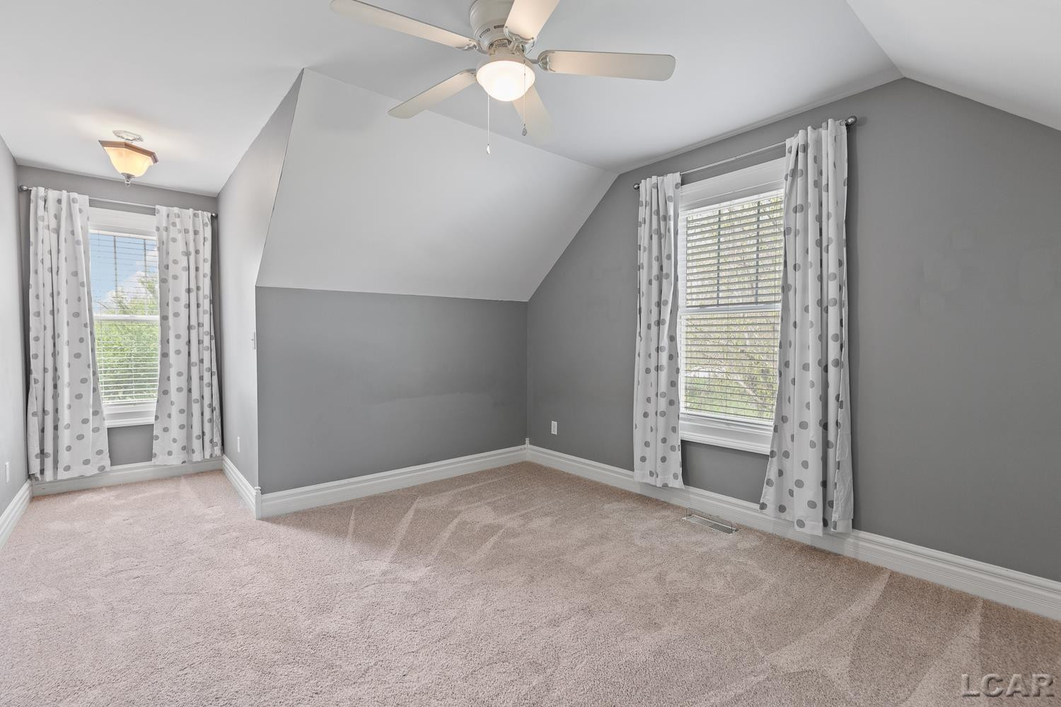 800 WOODSTOCK Lane, Tecumseh, MI 49286 — Photo 36