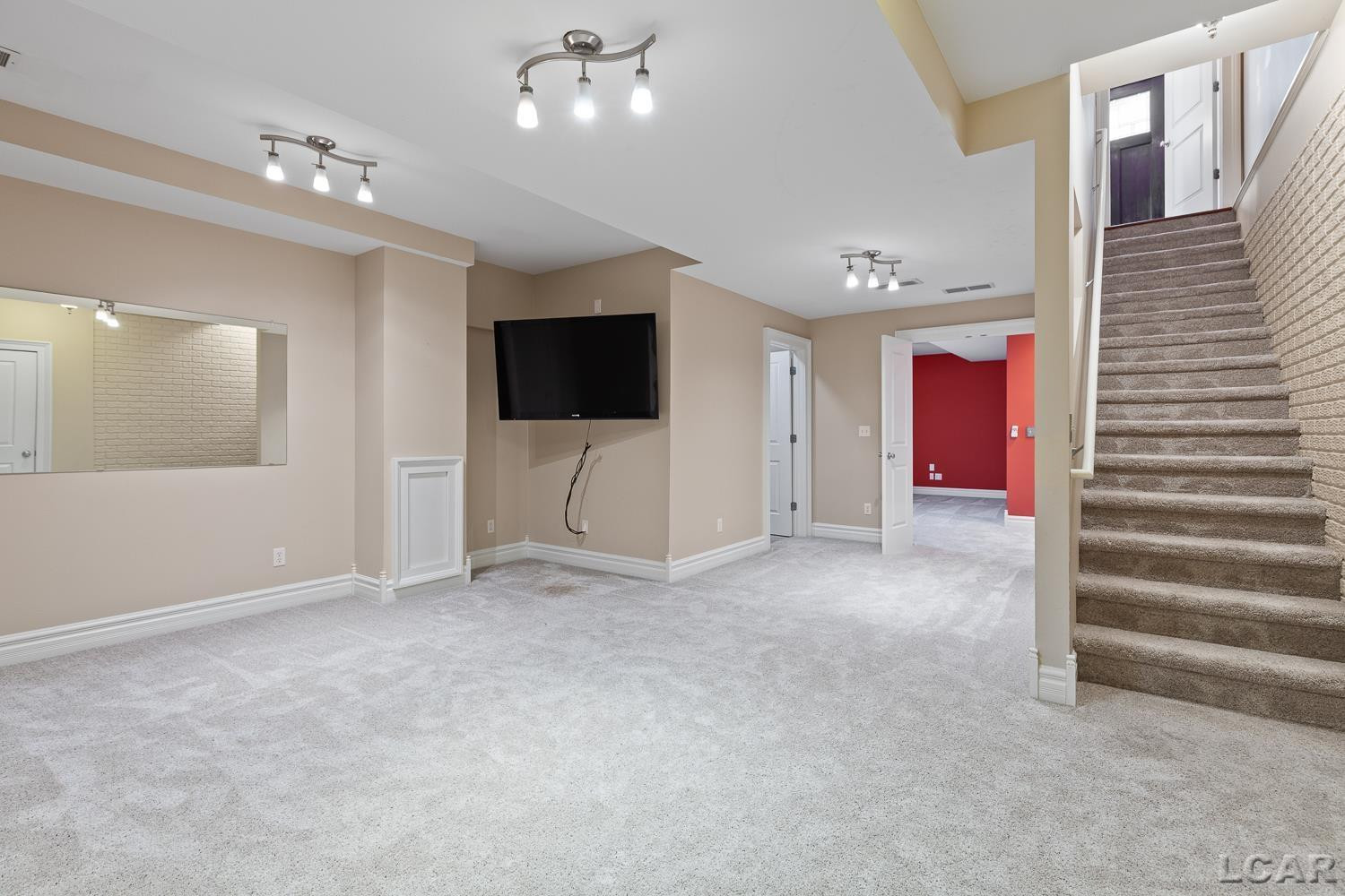 800 WOODSTOCK Lane, Tecumseh, MI 49286 — Photo 39