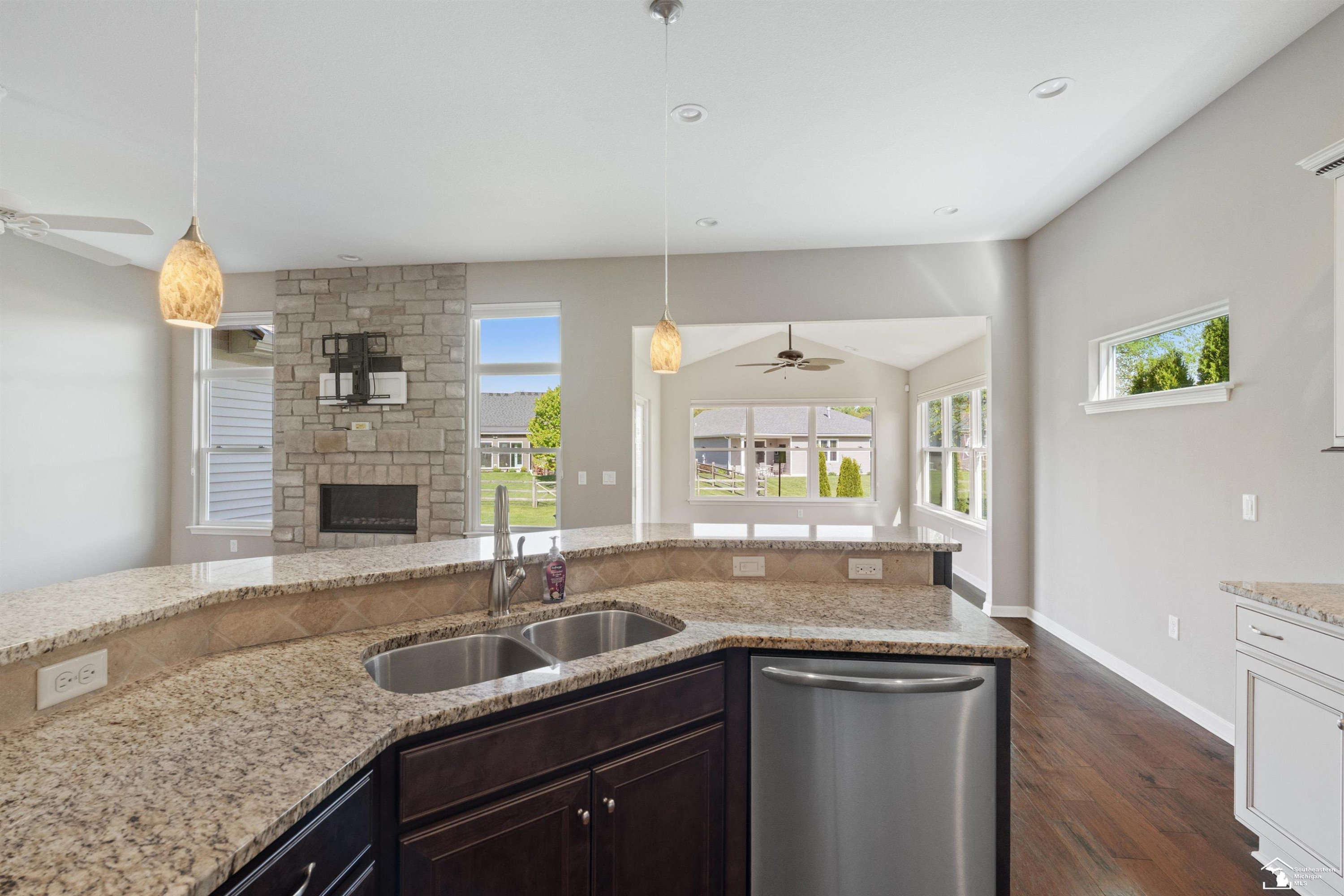 6763 W Summer Breeze Drive, Lambertville, MI 48144 — Photo 13