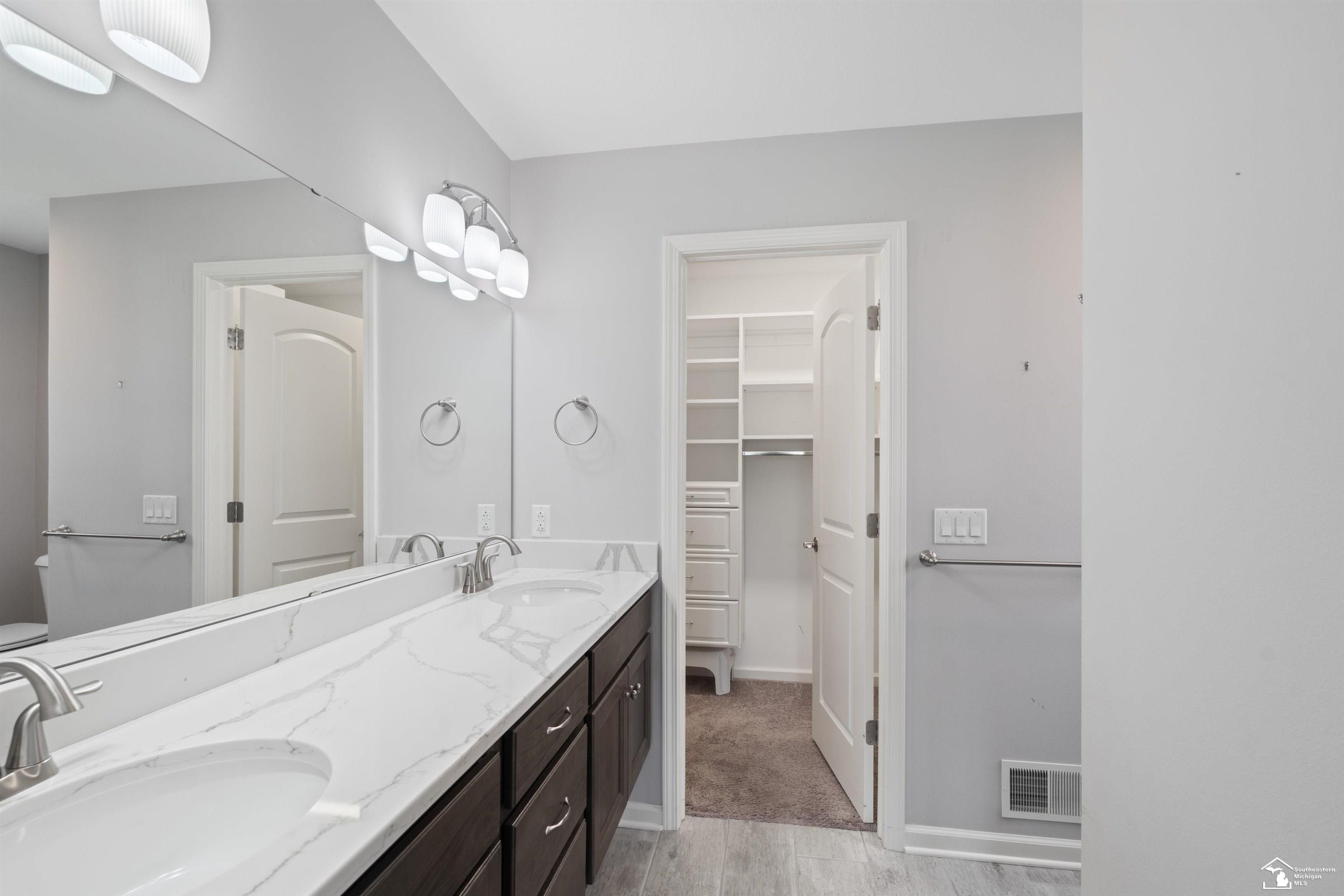 6763 W Summer Breeze Drive, Lambertville, MI 48144 — Photo 22