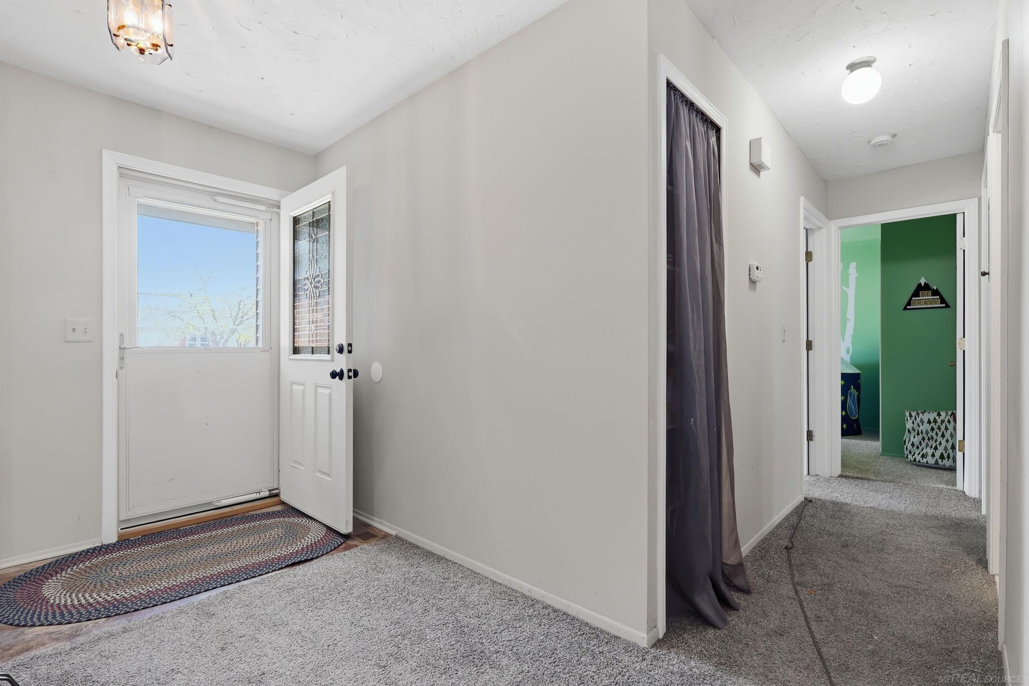 45471 Ronnen Drive, MI 48044 — Photo 17