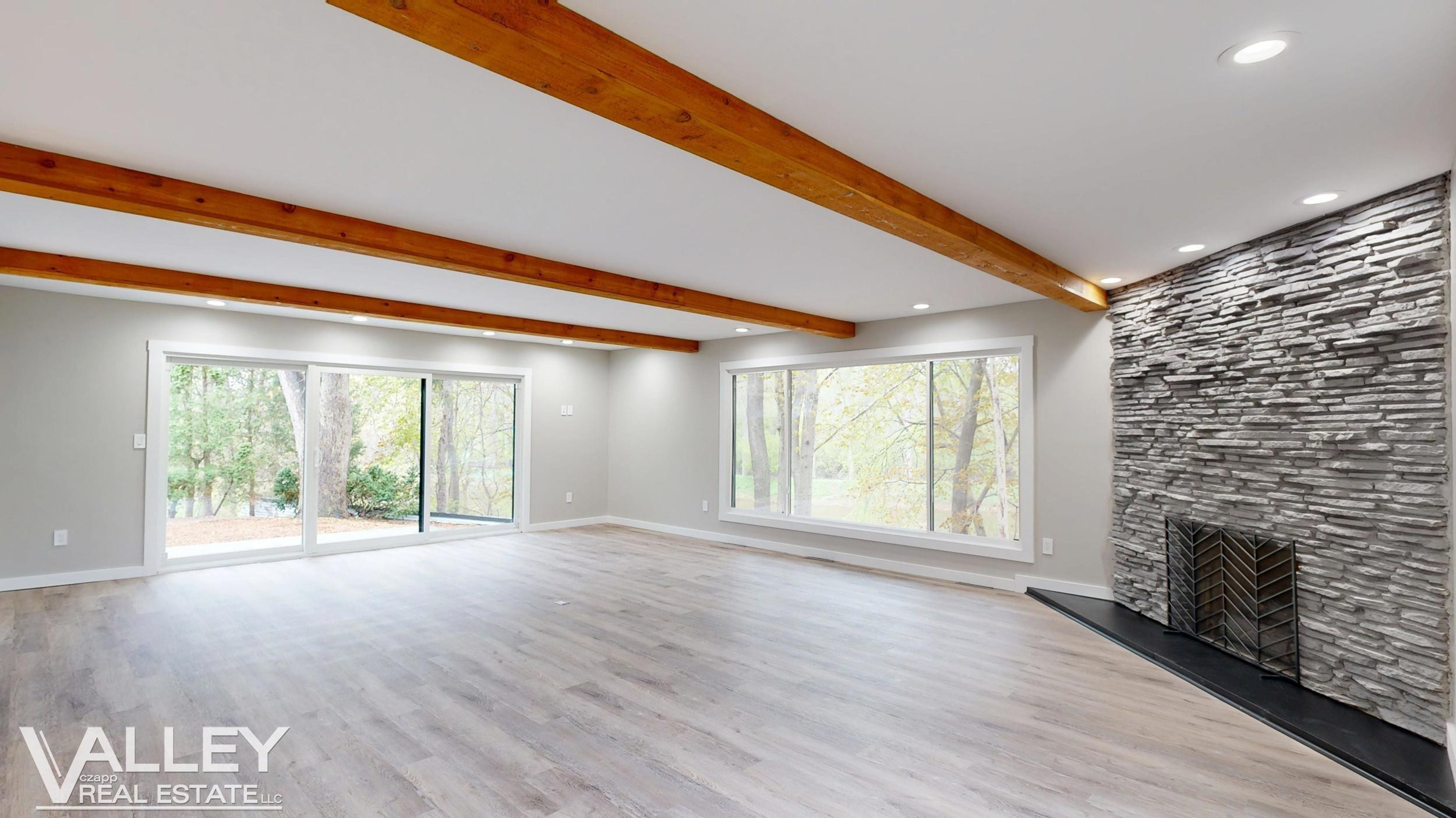 175 W Washington Street, Freeland, MI 48623 — Photo 38