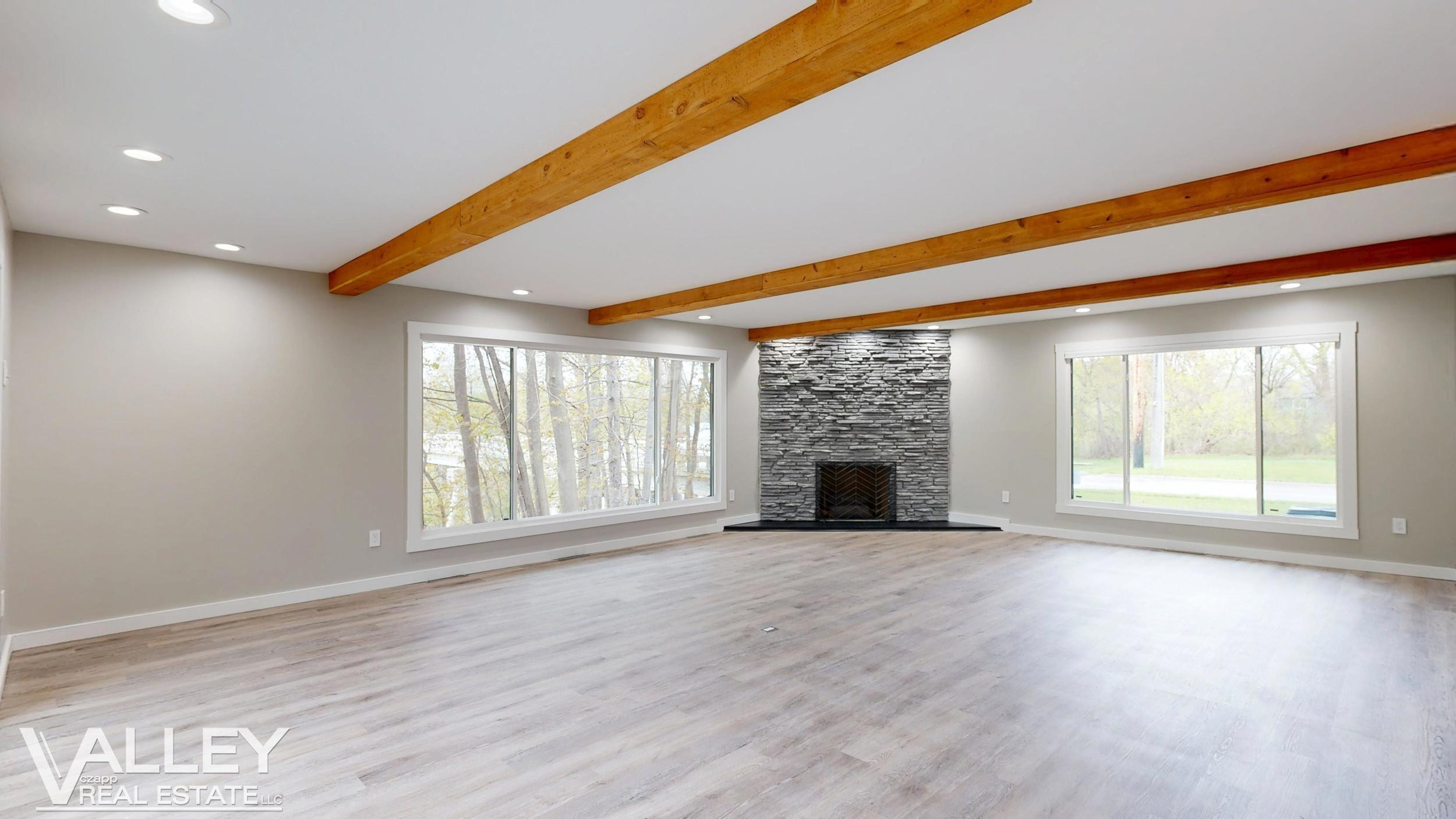 175 W Washington Street, Freeland, MI 48623 — Photo 39