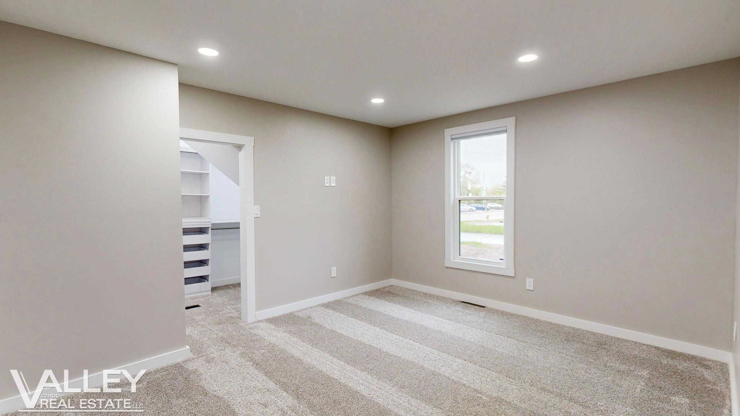 175 W Washington Street, Freeland, MI 48623 — Photo 45