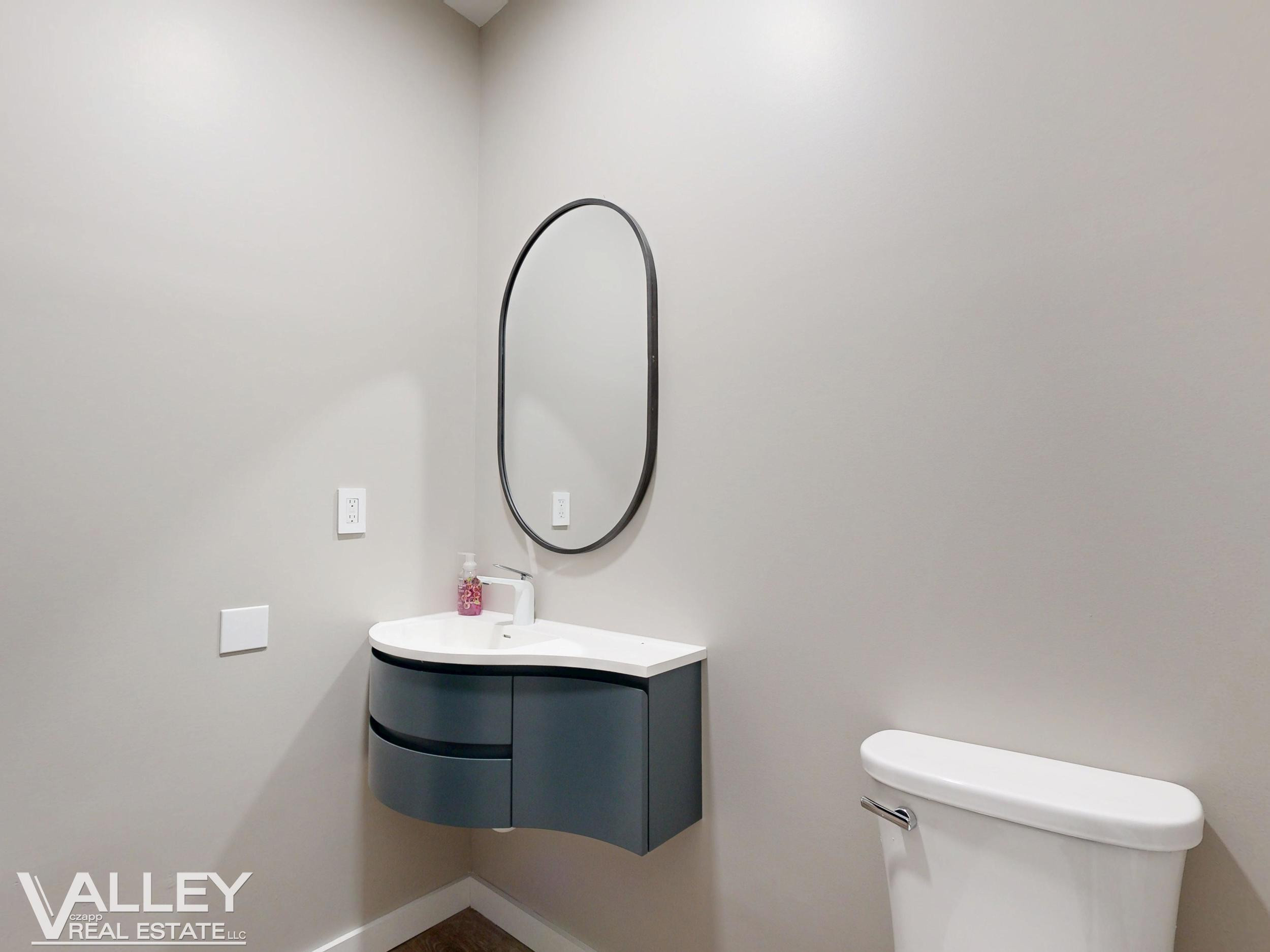 175 W Washington Street, Freeland, MI 48623 — Photo 54