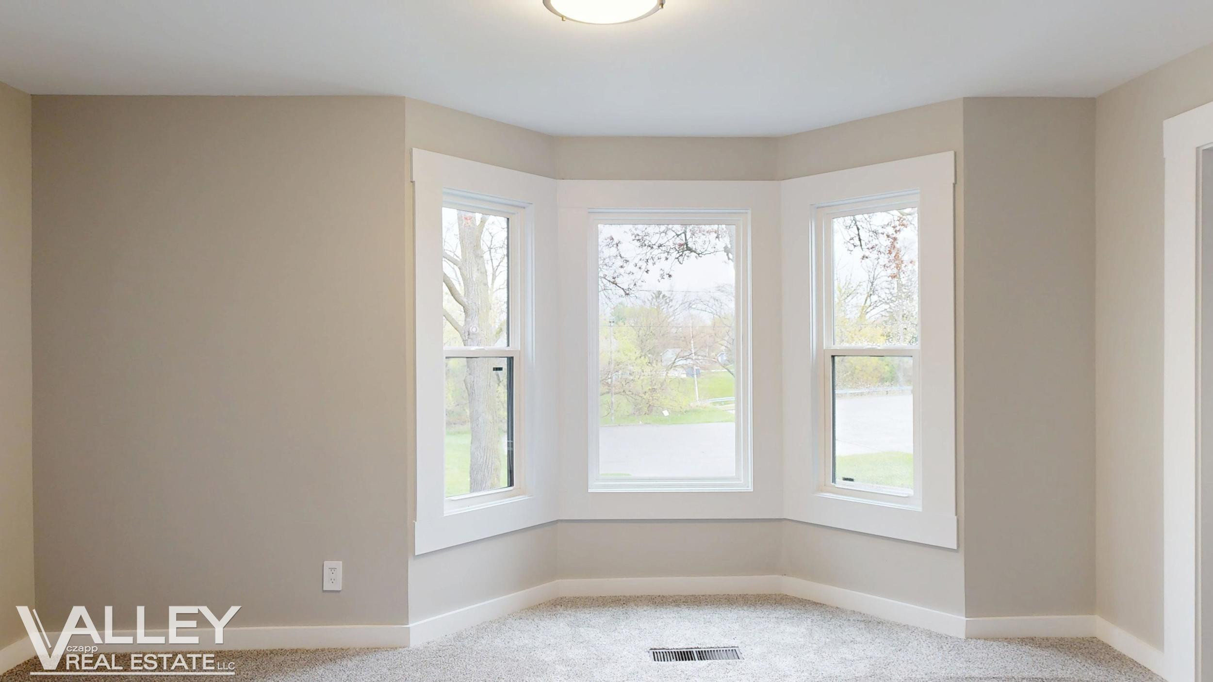 175 W Washington Street, Freeland, MI 48623 — Photo 56