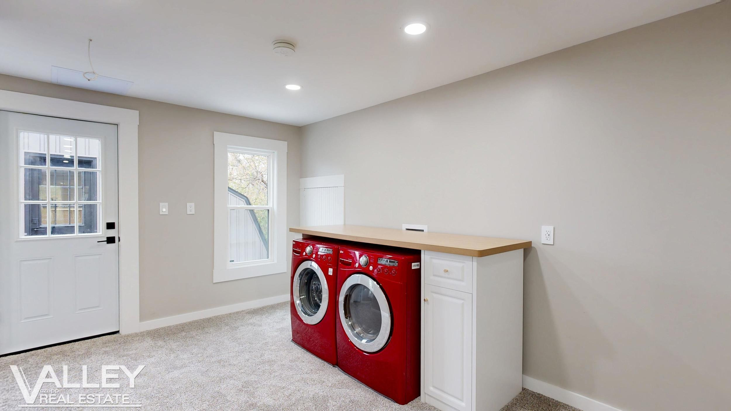 175 W Washington Street, Freeland, MI 48623 — Photo 59