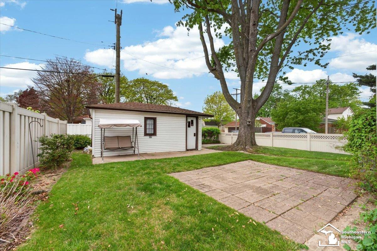 604 8th Street, Wyandotte, MI 48192 — Photo 19