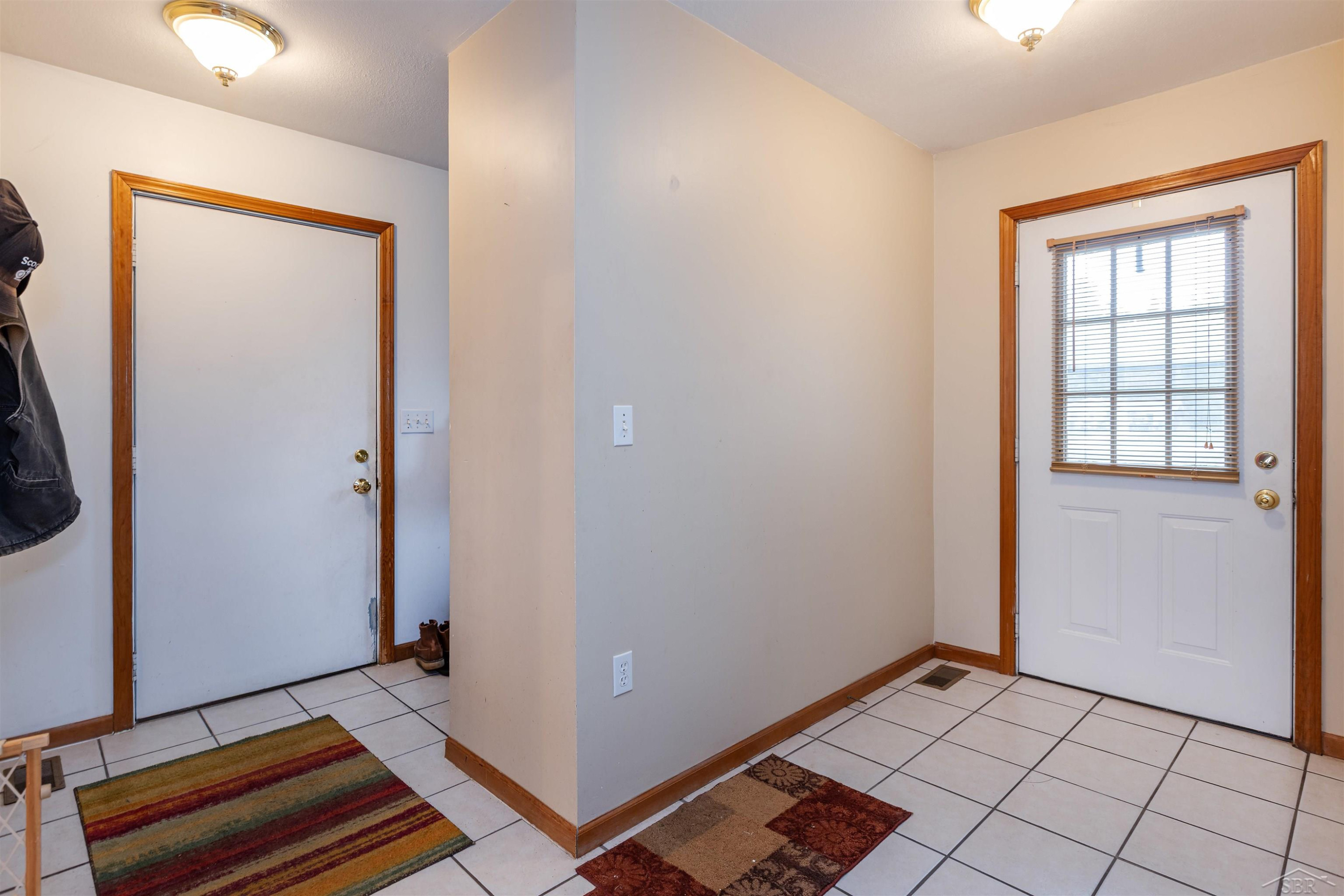 2043/2047 N Neiner Road, Sanford, MI 48657 — Photo 3