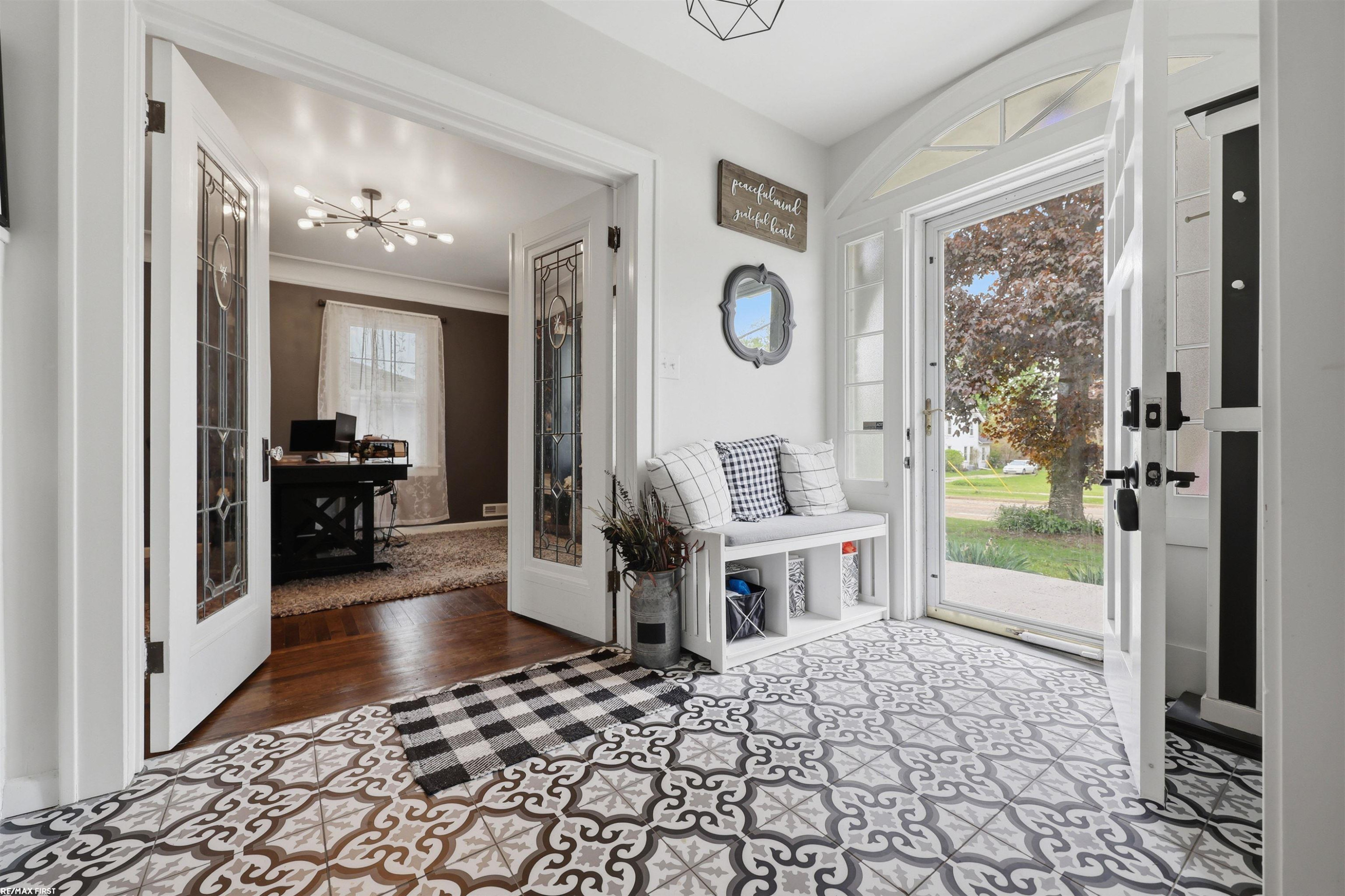 8490 Clinton River Road, Sterling Heights, MI 48314 — Photo 5