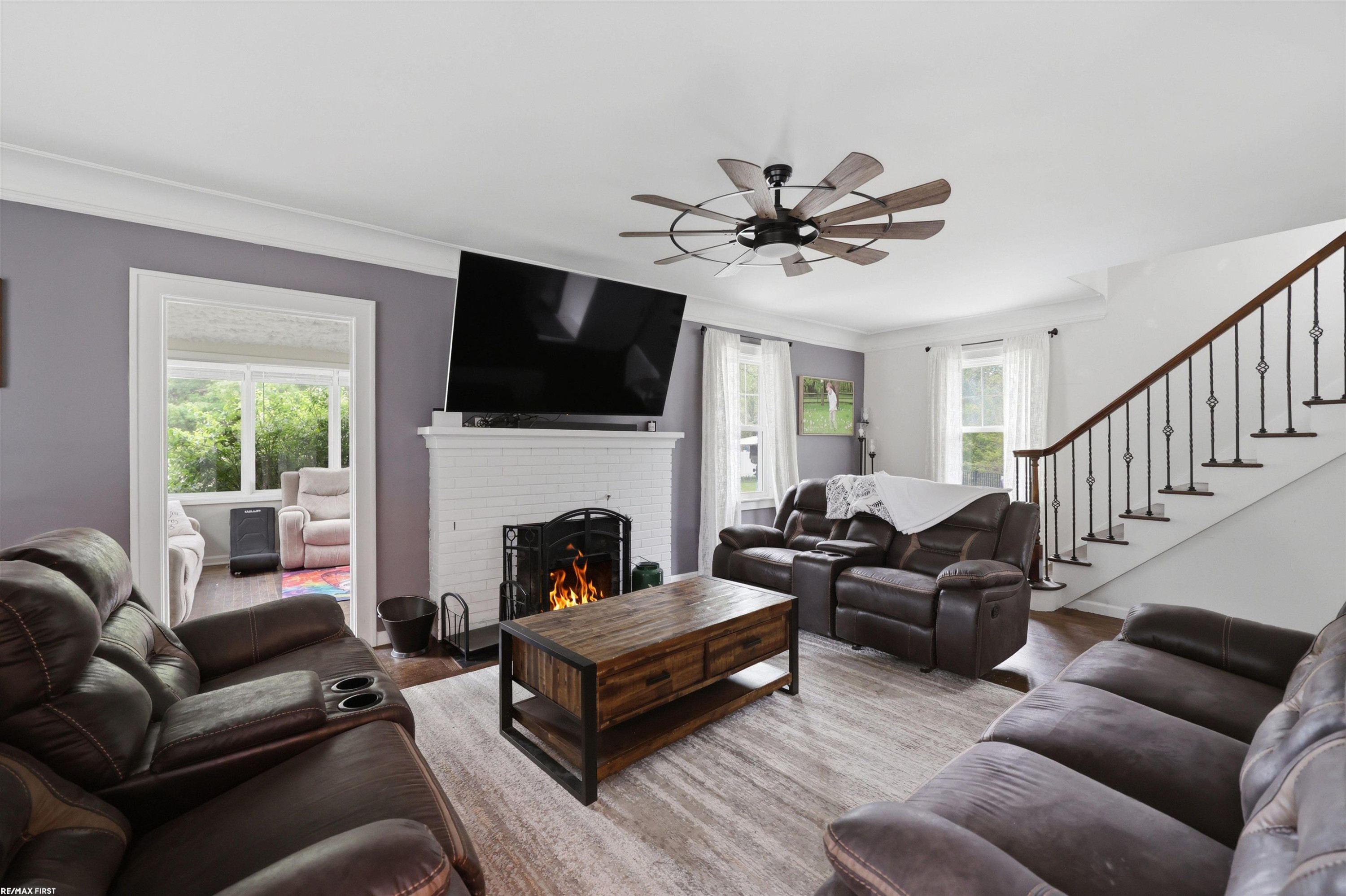 8490 Clinton River Road, Sterling Heights, MI 48314 — Photo 7