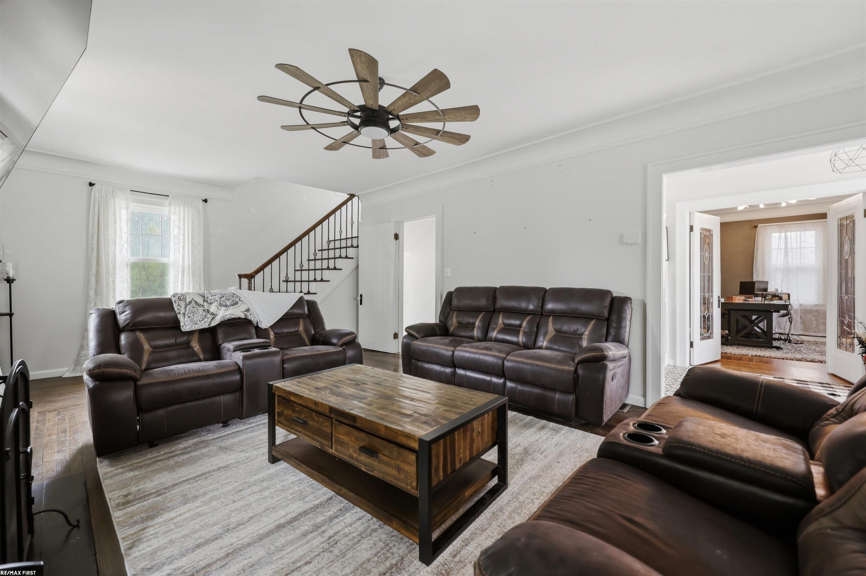 8490 Clinton River Road, Sterling Heights, MI 48314 — Photo 8