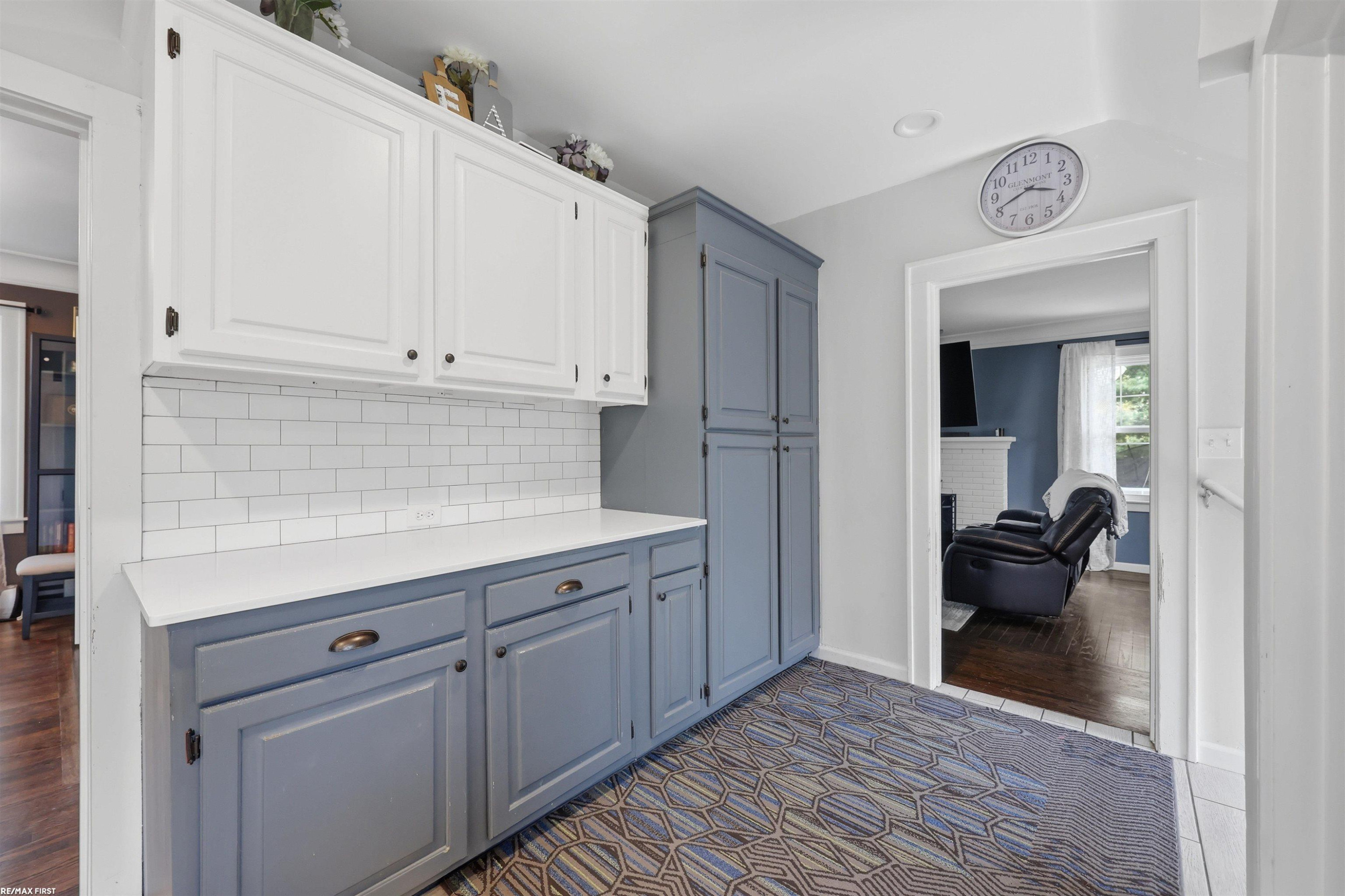 8490 Clinton River Road, Sterling Heights, MI 48314 — Photo 19