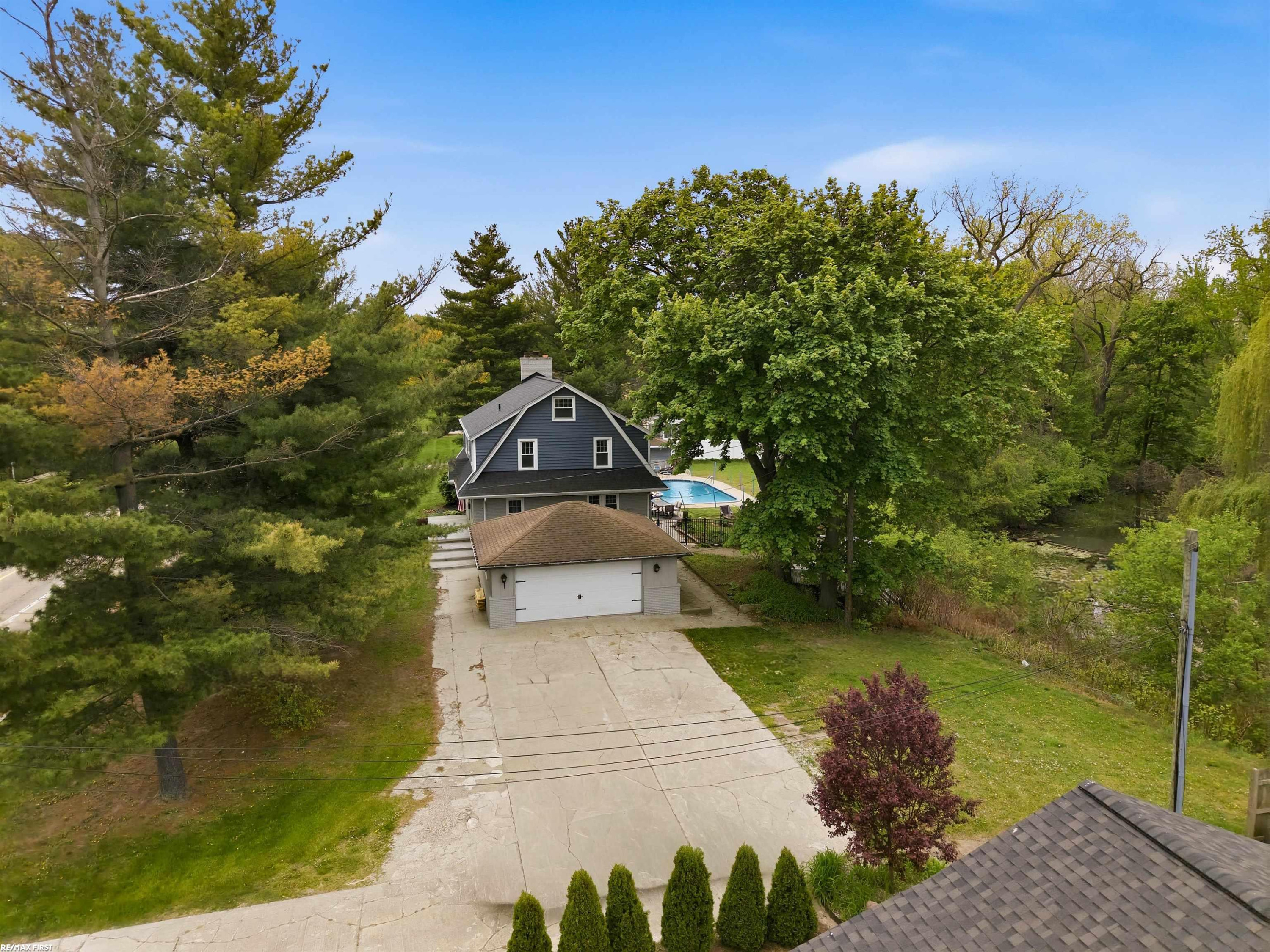 8490 Clinton River Road, Sterling Heights, MI 48314 — Photo 54