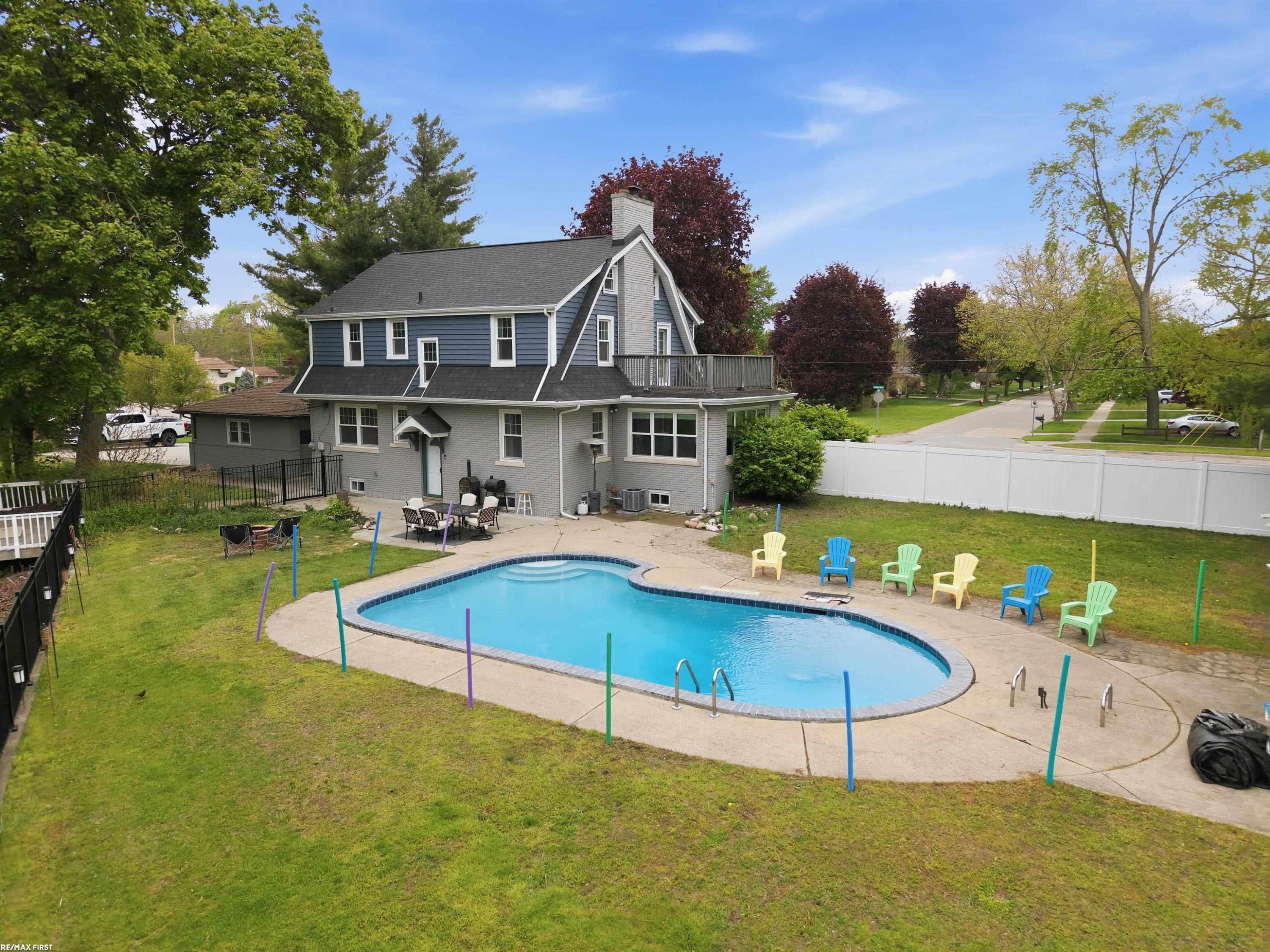 8490 Clinton River Road, Sterling Heights, MI 48314 — Photo 58