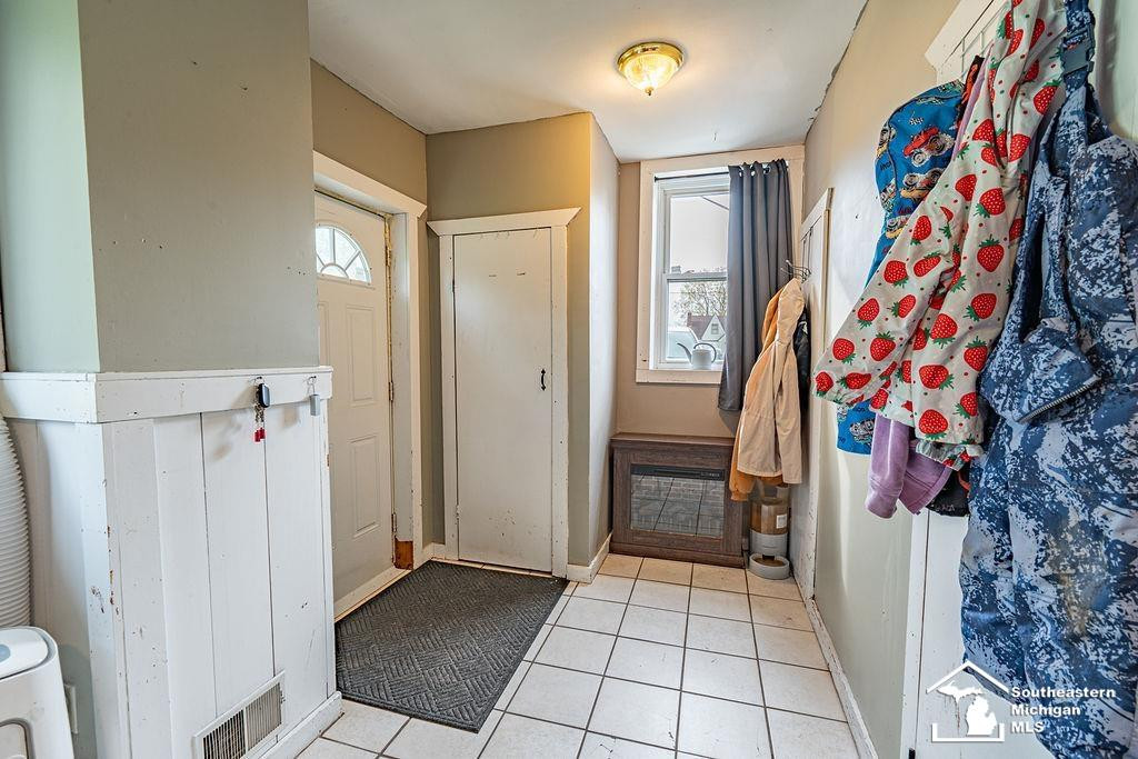 14374 Oakville Waltz Road, Willis, MI 48191 — Photo 14