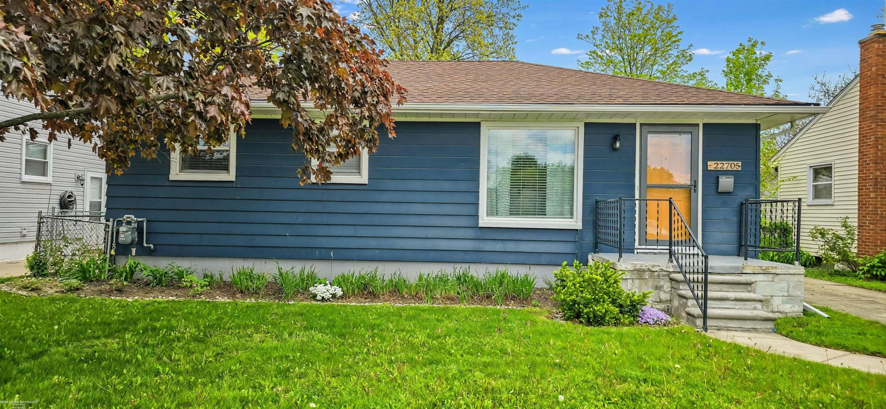22705 California Street, Saint Clair Shores, MI 48080 — front exterior