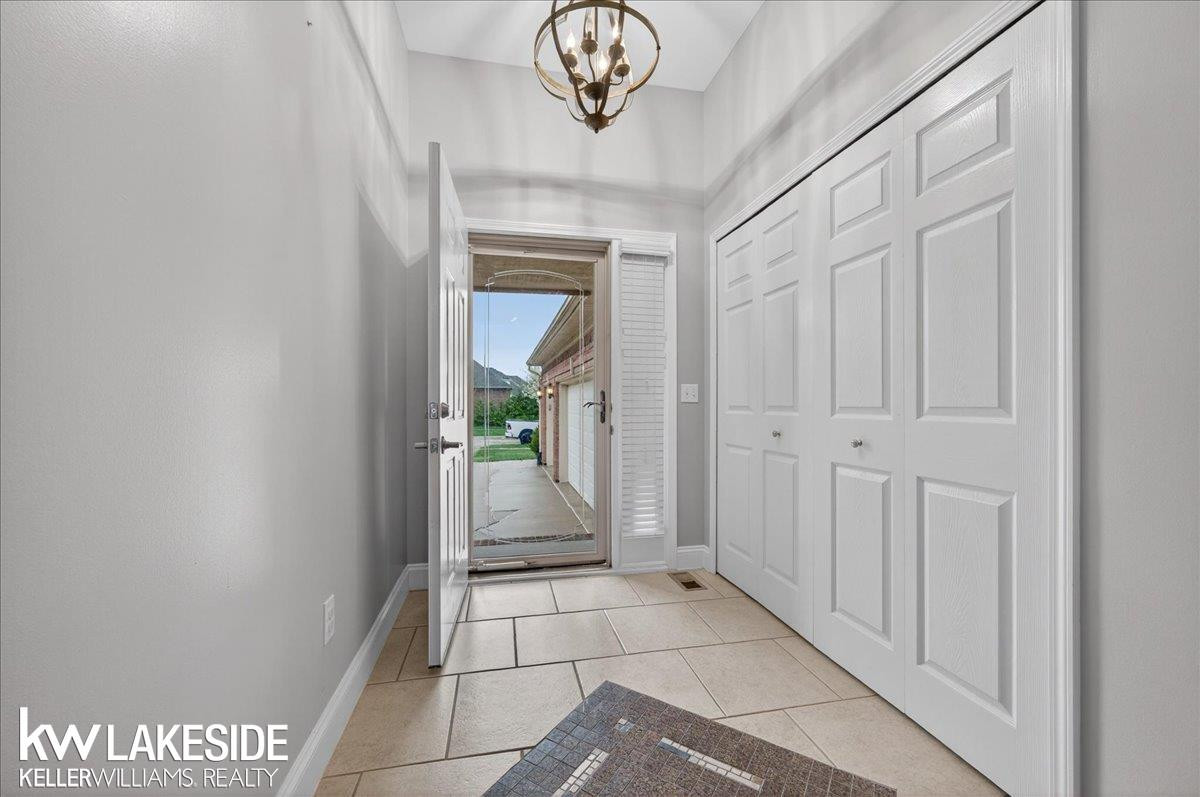 16152 Kingsway Drive, MI 48044 — Photo 3
