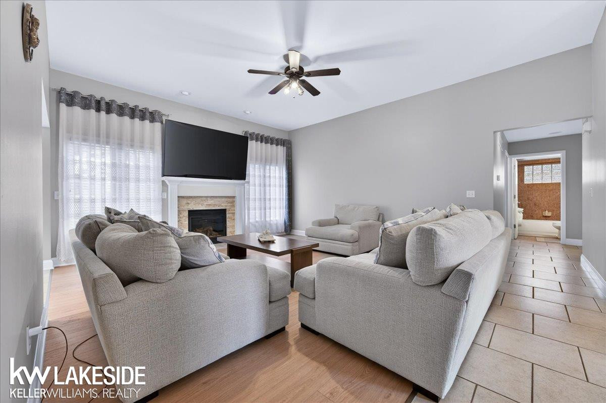 16152 Kingsway Drive, MI 48044 — Photo 6