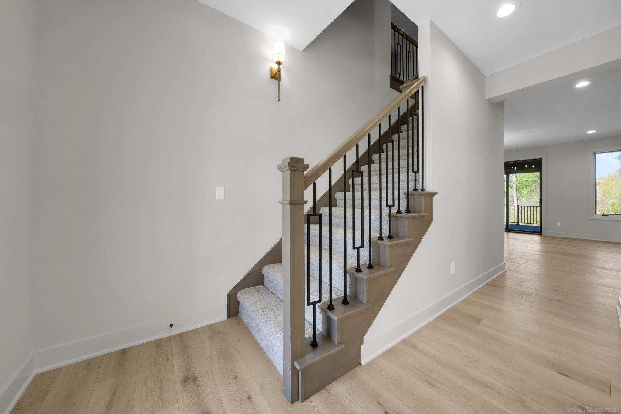 54729 Camden Court, Shelby Twp, MI 48316 — Photo 11