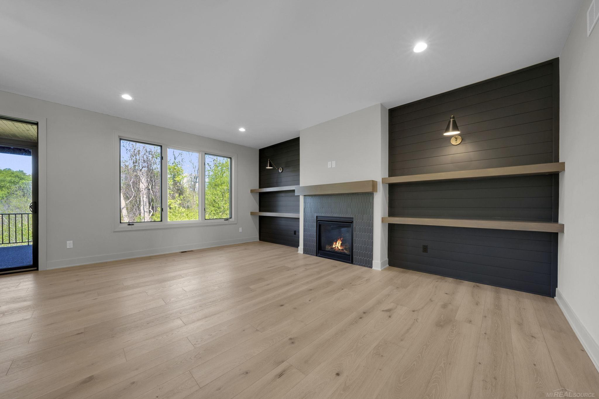 54729 Camden Court, Shelby Twp, MI 48316 — Photo 13