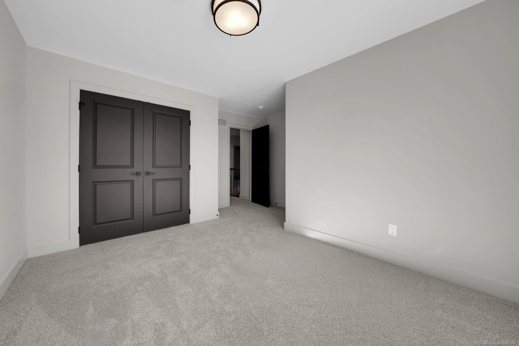 54729 Camden Court, Shelby Twp, MI 48316 — Photo 35