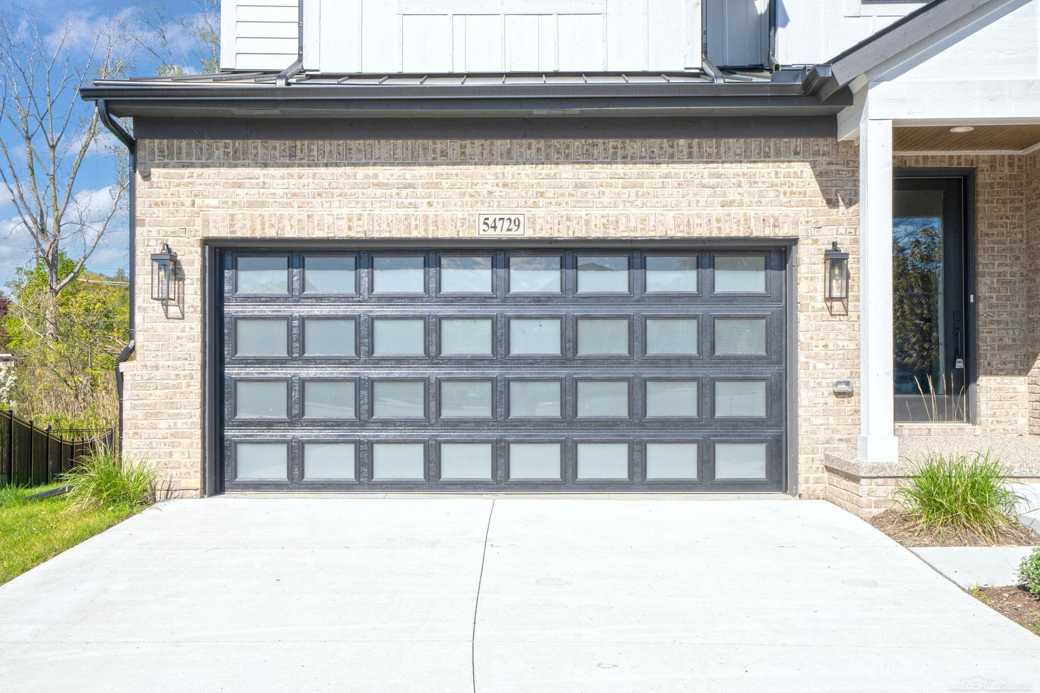 54729 Camden Court, Shelby Twp, MI 48316 — Photo 44