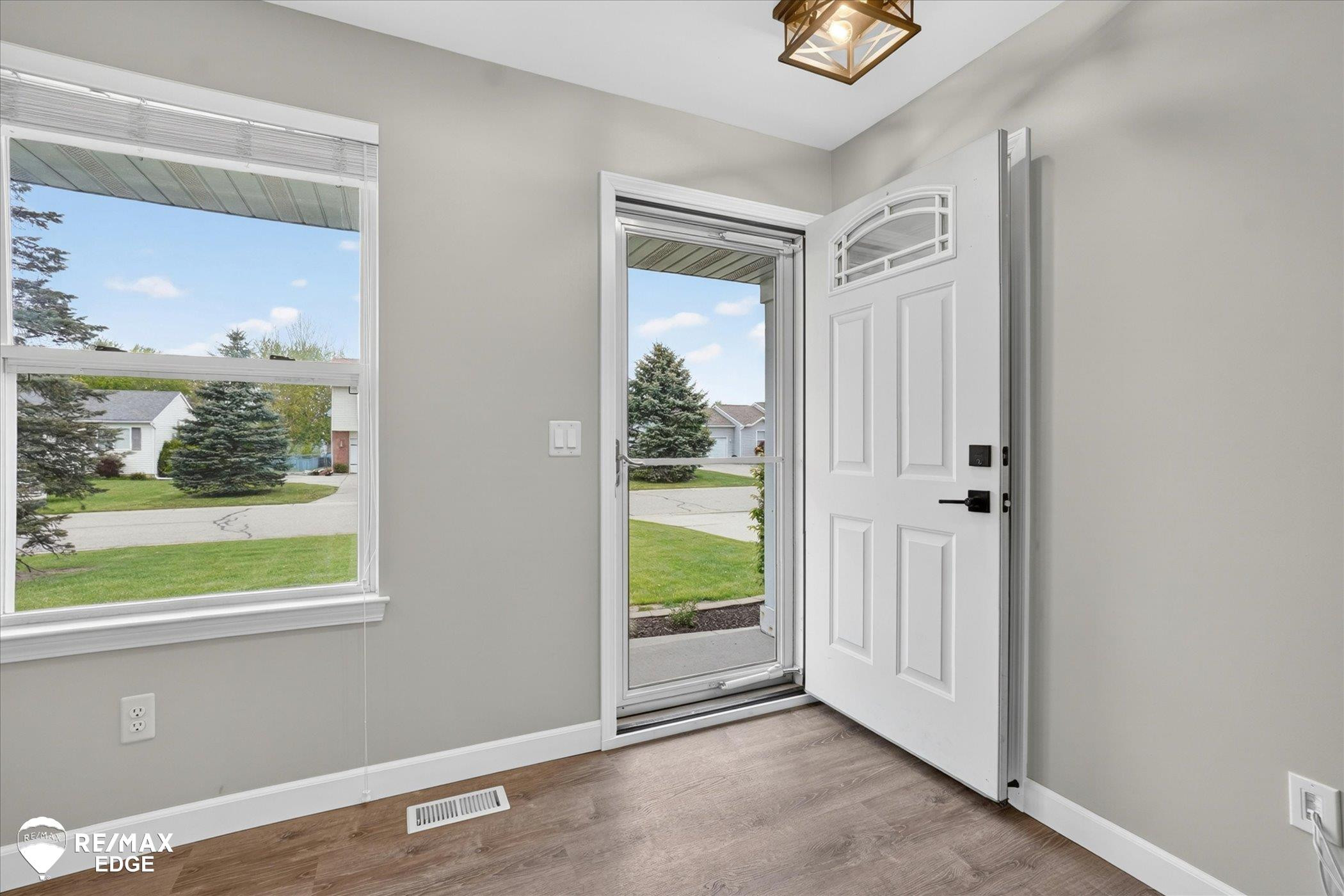 9384 Sandy Hollow Lane, Davison, MI 48423 — Photo 7