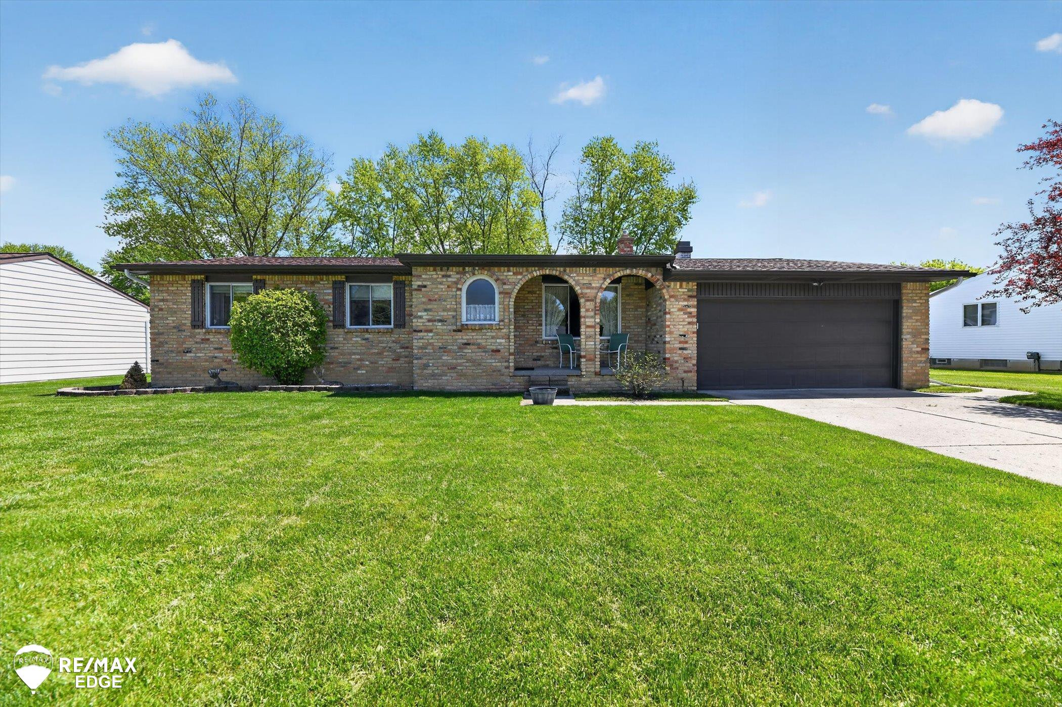 2054 Hardwood Drive, Davison, MI 48423 — front exterior