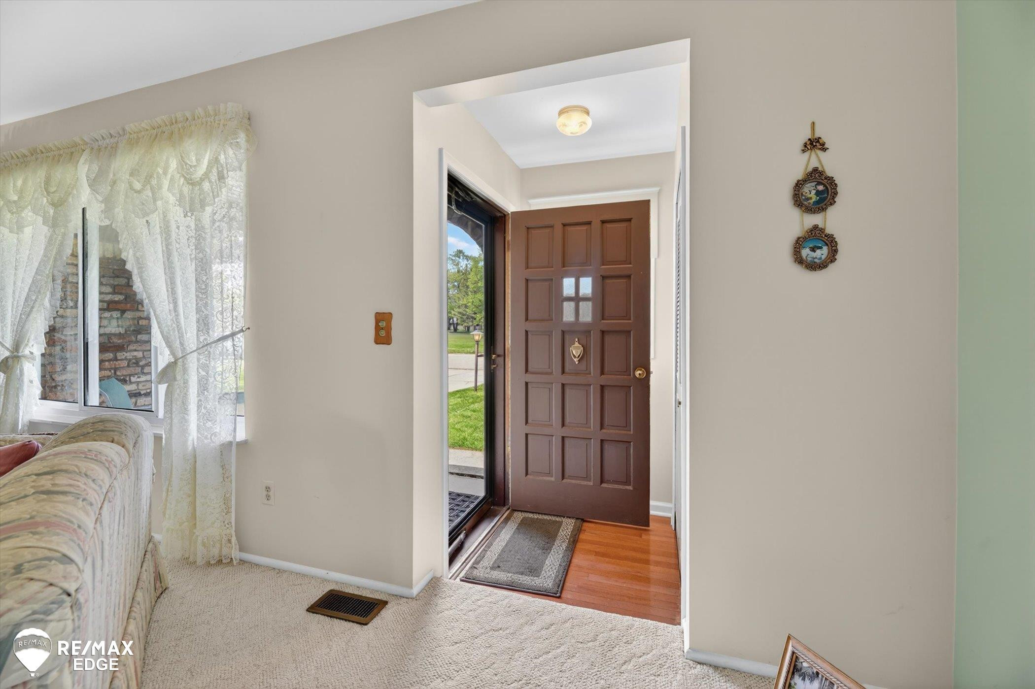 2054 Hardwood Drive, Davison, MI 48423 — Photo 8