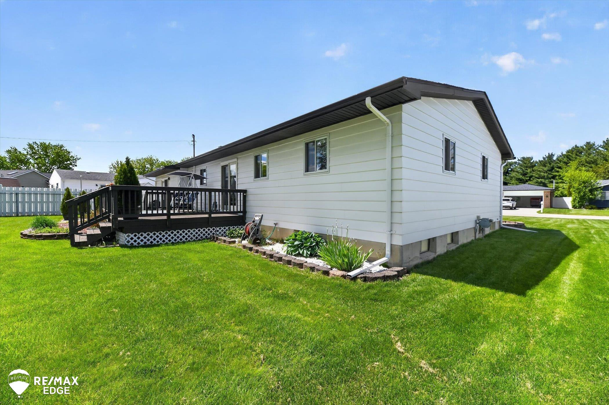 2054 Hardwood Drive, Davison, MI 48423 — Photo 42