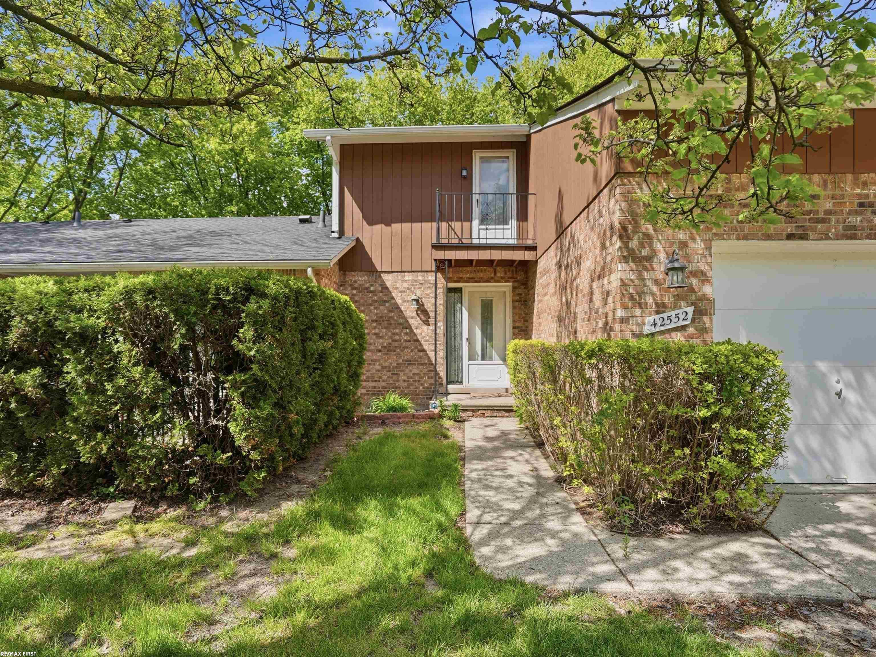 42552 Beverly Way, Clinton Twp, MI 48038 — Photo 3
