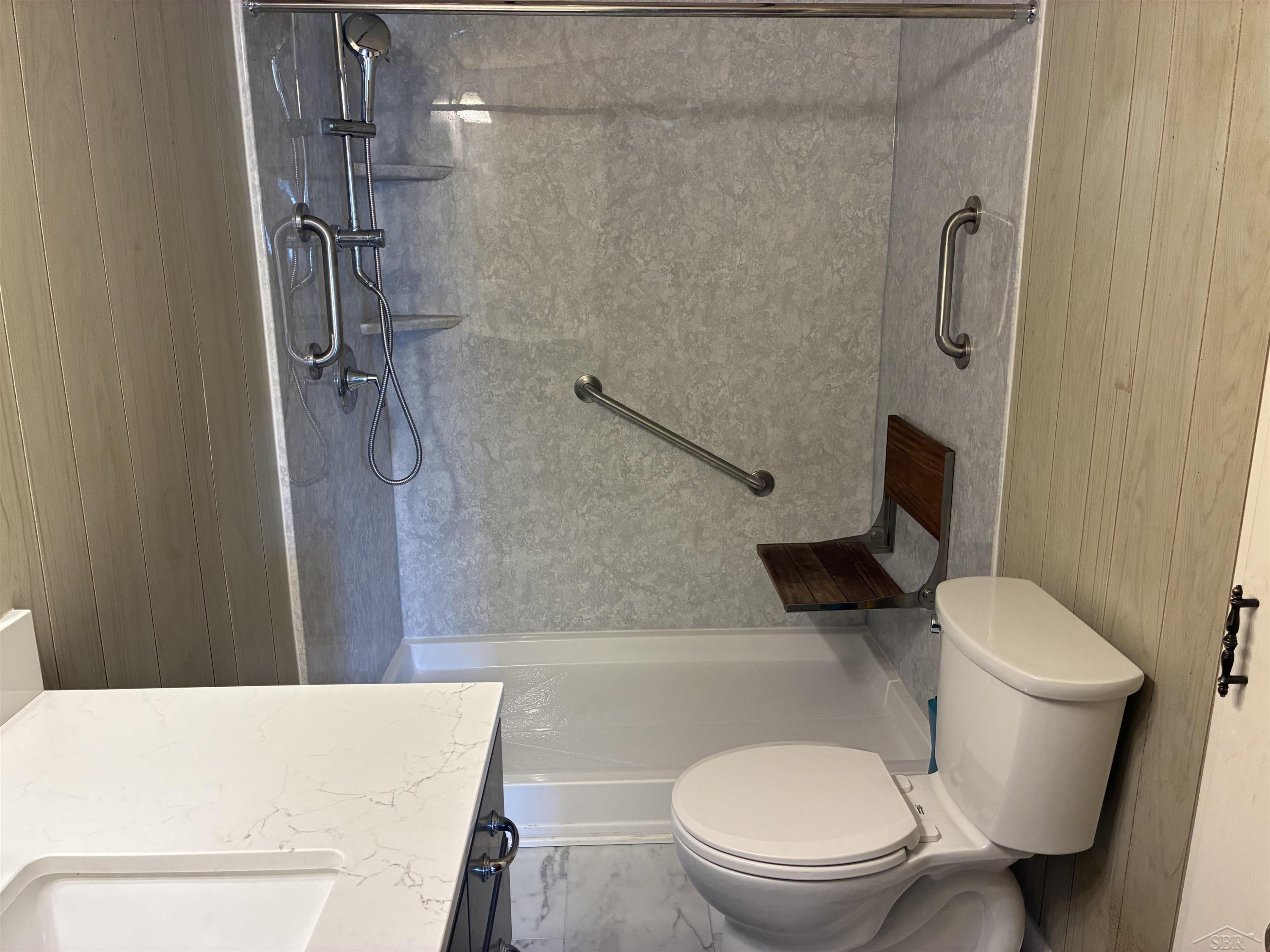 22932 Gratiot Road, Merrill, MI 48637 — Photo 9