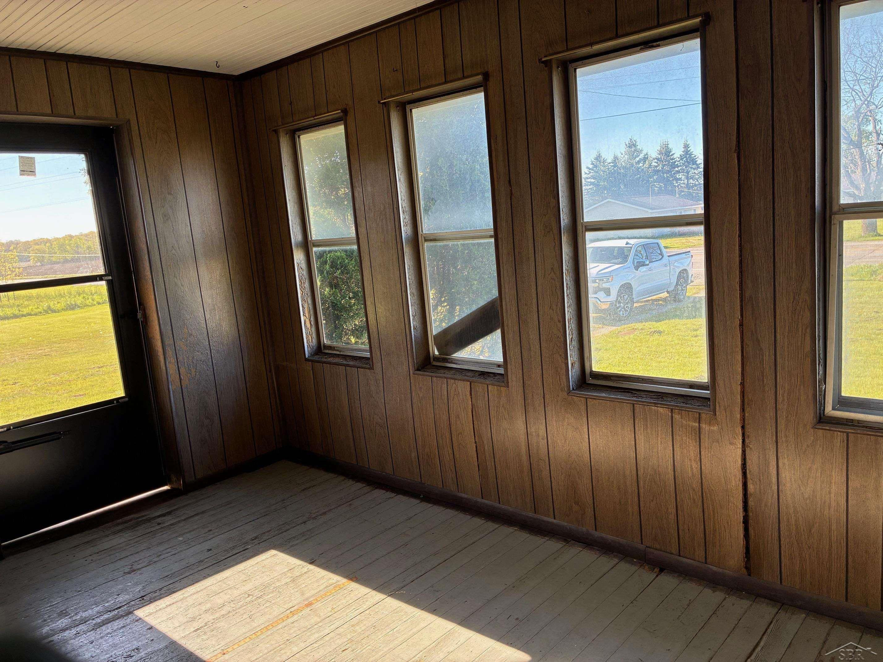 22932 Gratiot Road, Merrill, MI 48637 — Photo 11