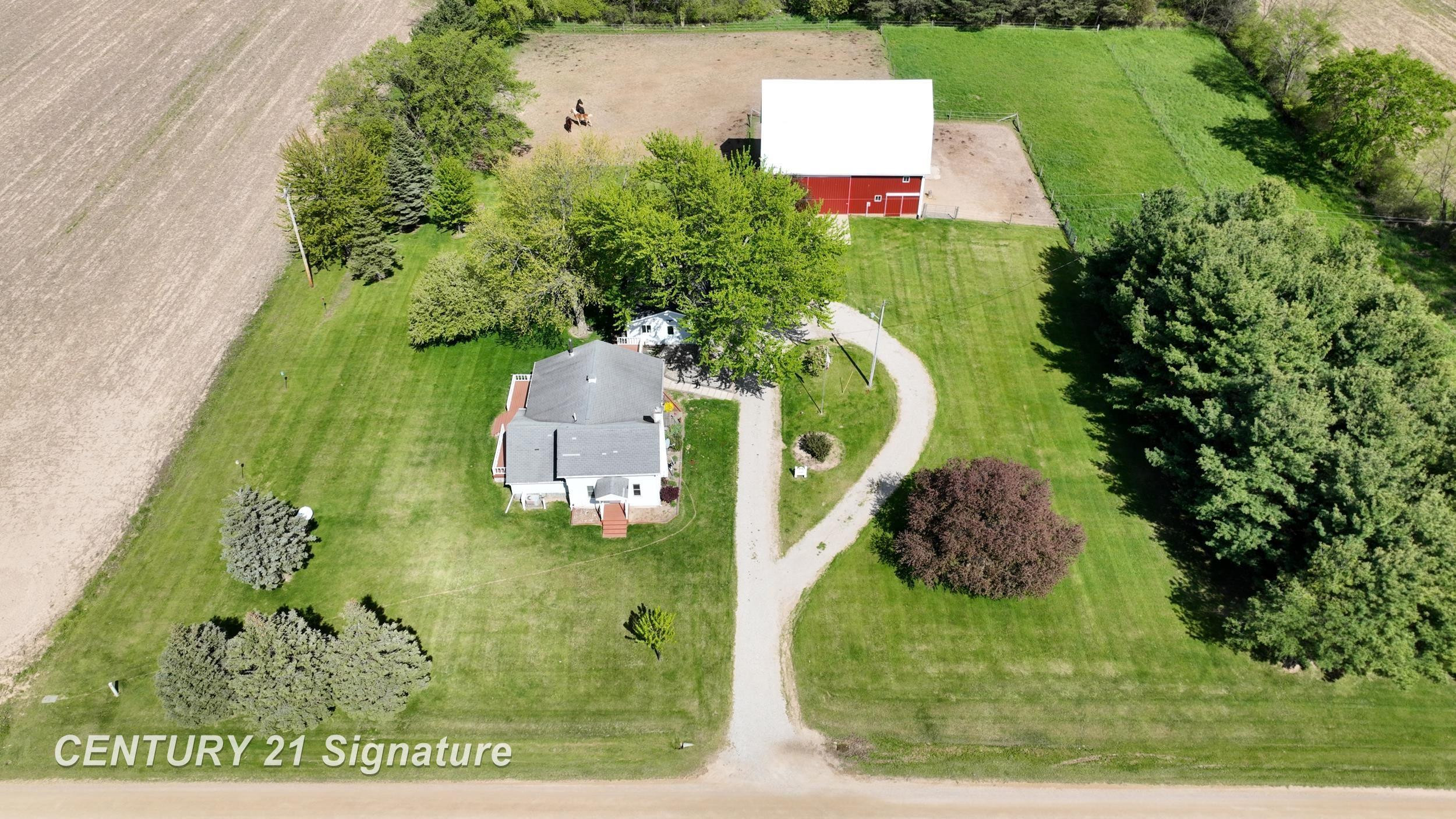 7897 S Grove Road, Dewitt, MI 48820 — Photo 16