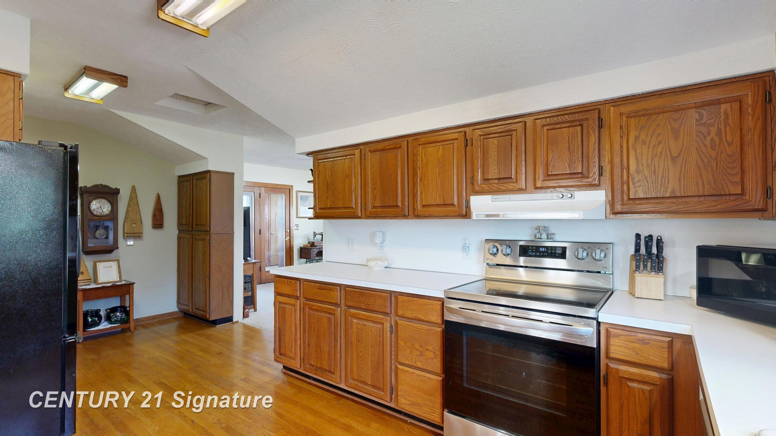 7897 S Grove Road, Dewitt, MI 48820 — Photo 29