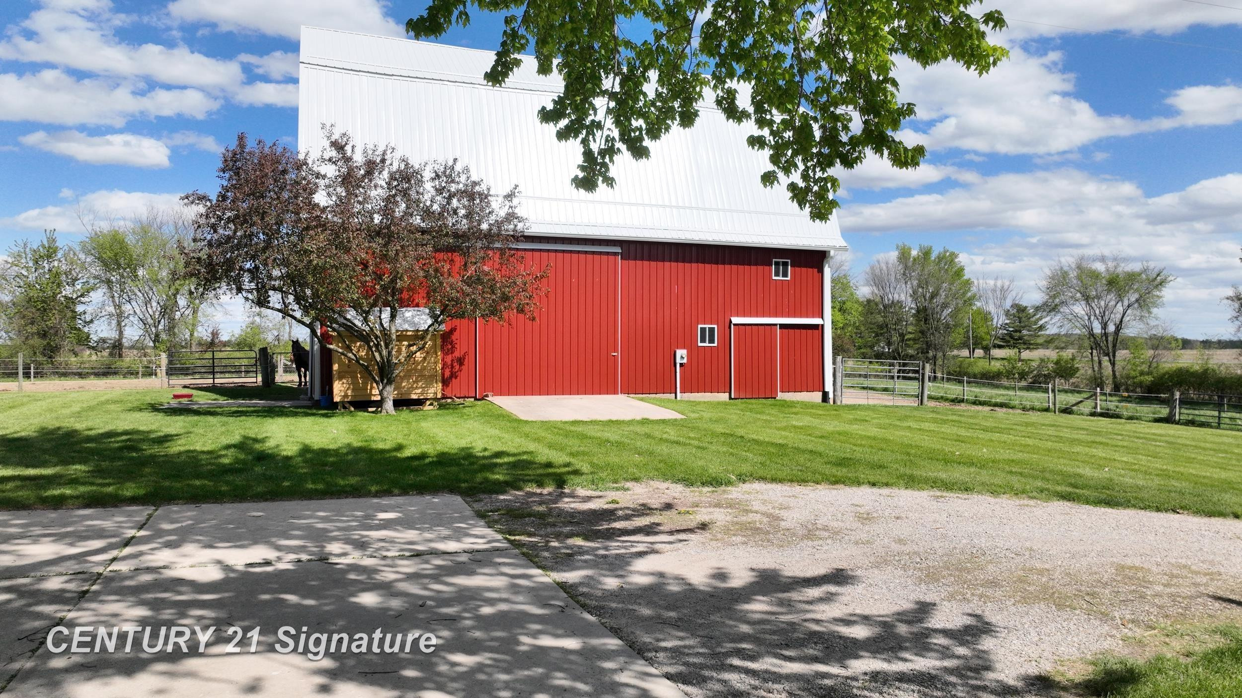 7897 S Grove Road, Dewitt, MI 48820 — Photo 48