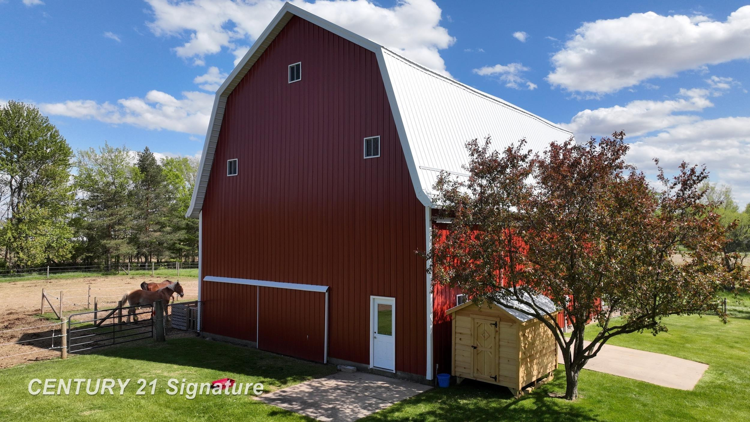 7897 S Grove Road, Dewitt, MI 48820 — Photo 54